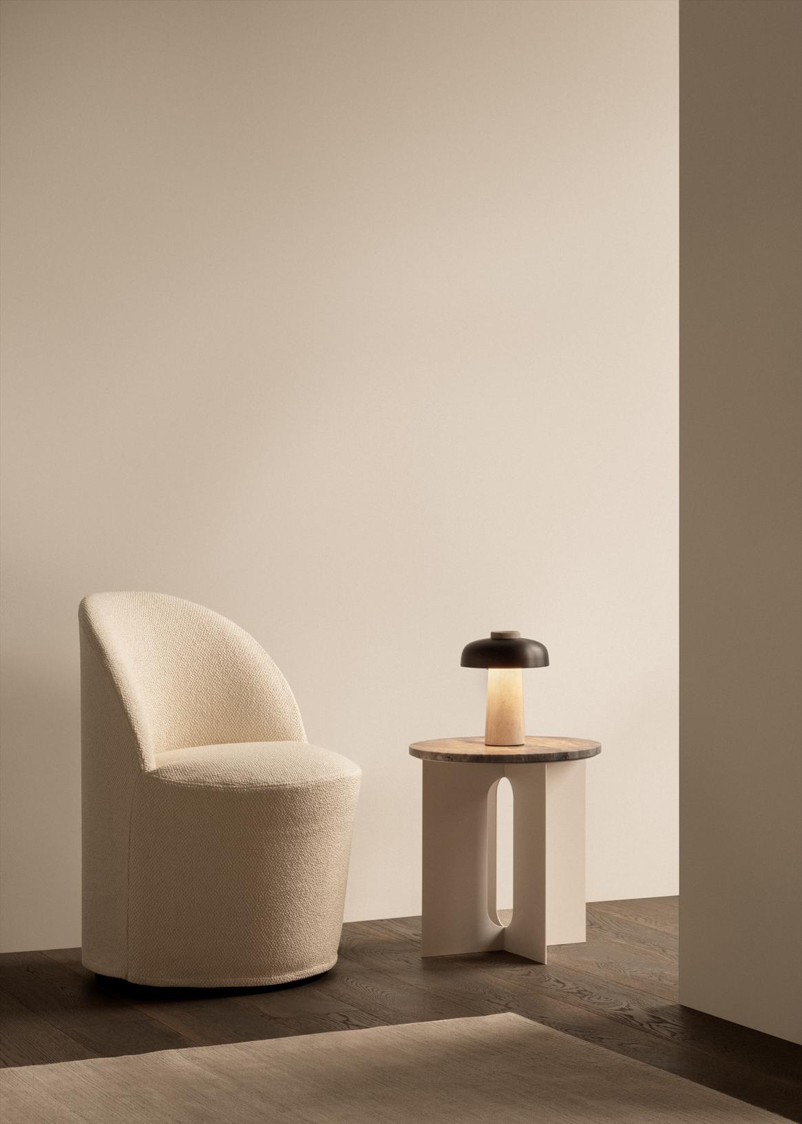 ANDROGYNE cream side table