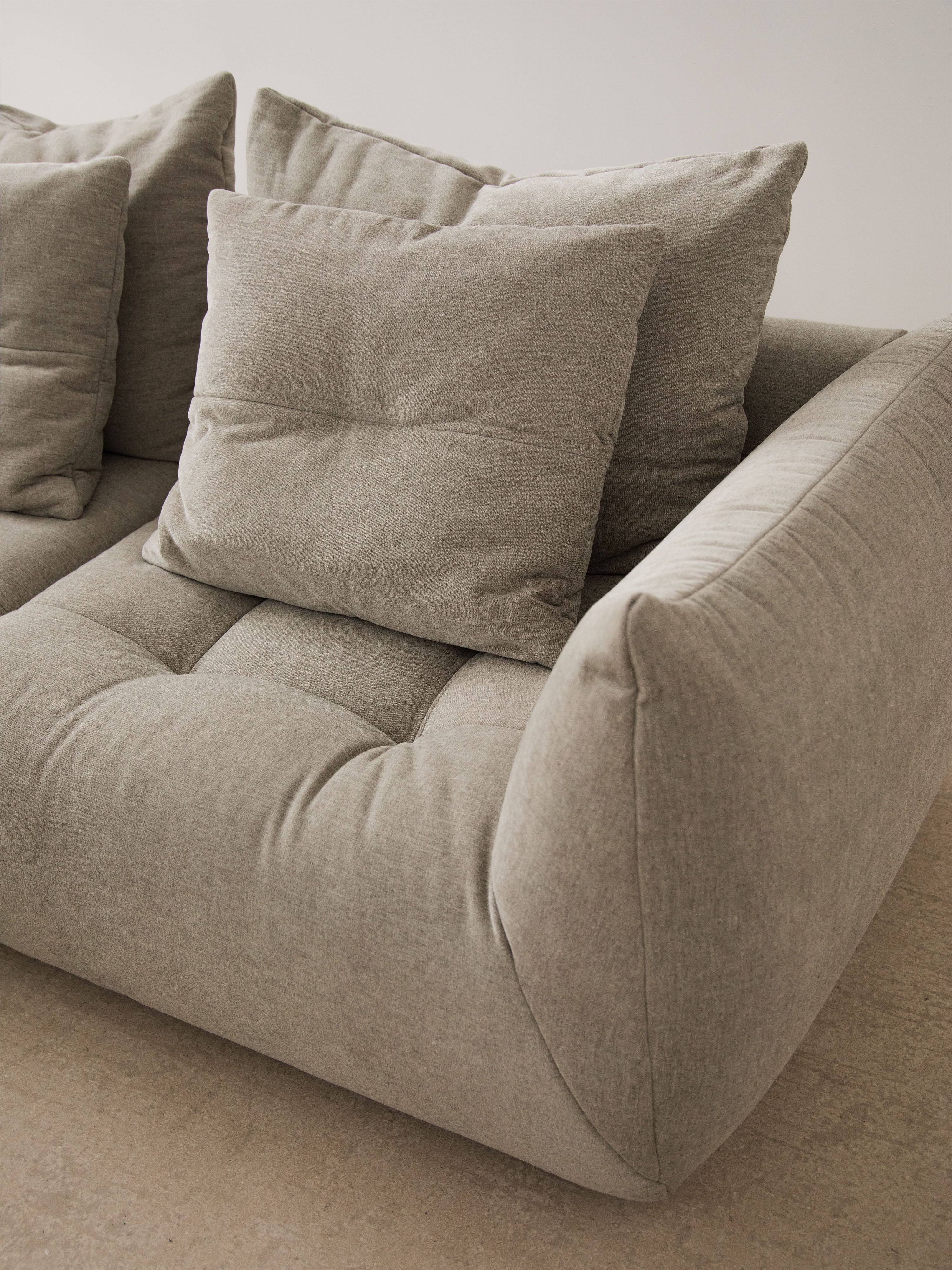 Velvet Modular Right Corner Sofa, "Bloom", 3 Seats, Ecru, 316x216x95
Made in Europe