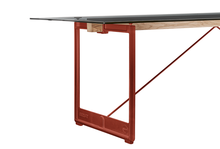 BRUT table red base