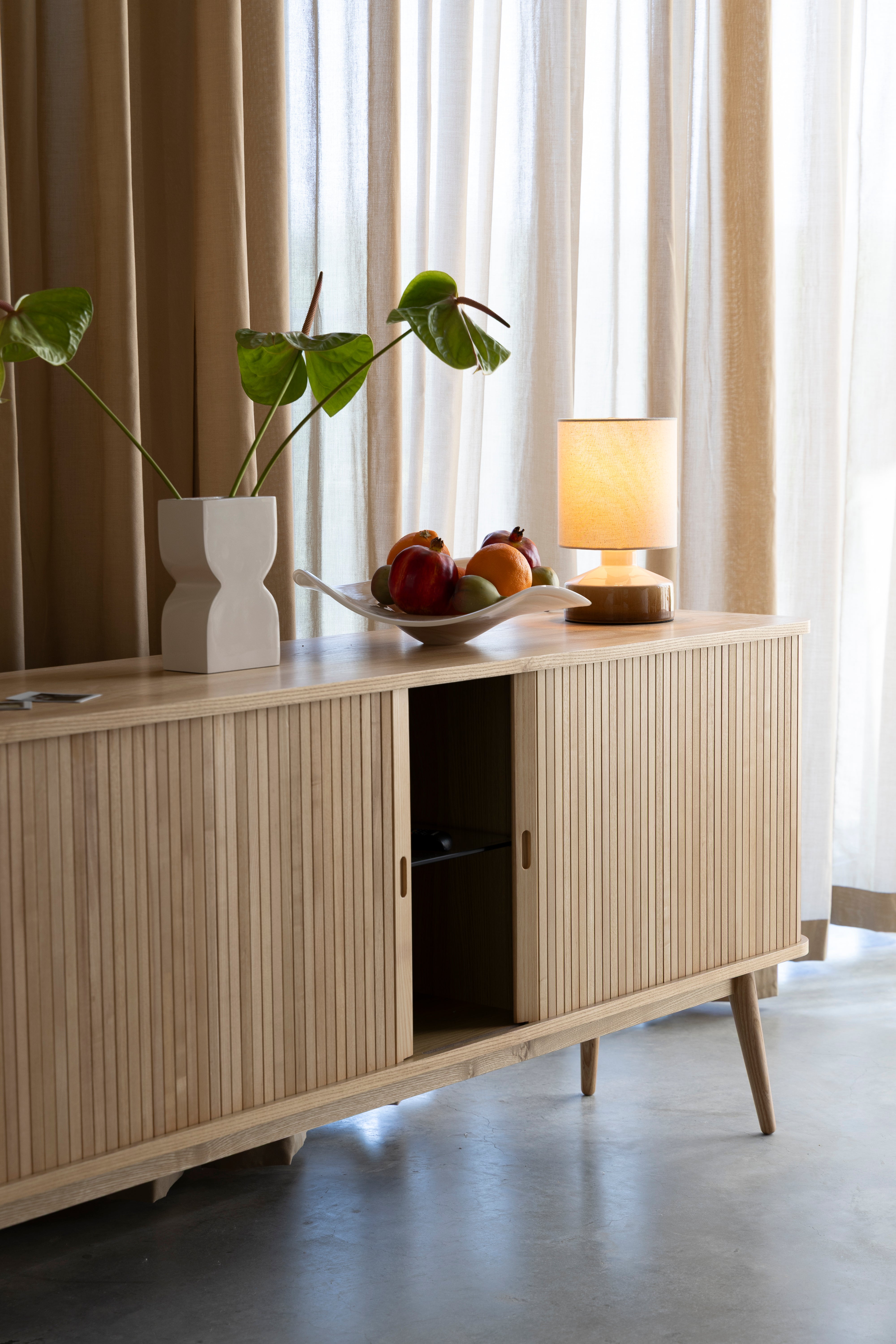 BARBIER Chest of Drawers in Ash Wood