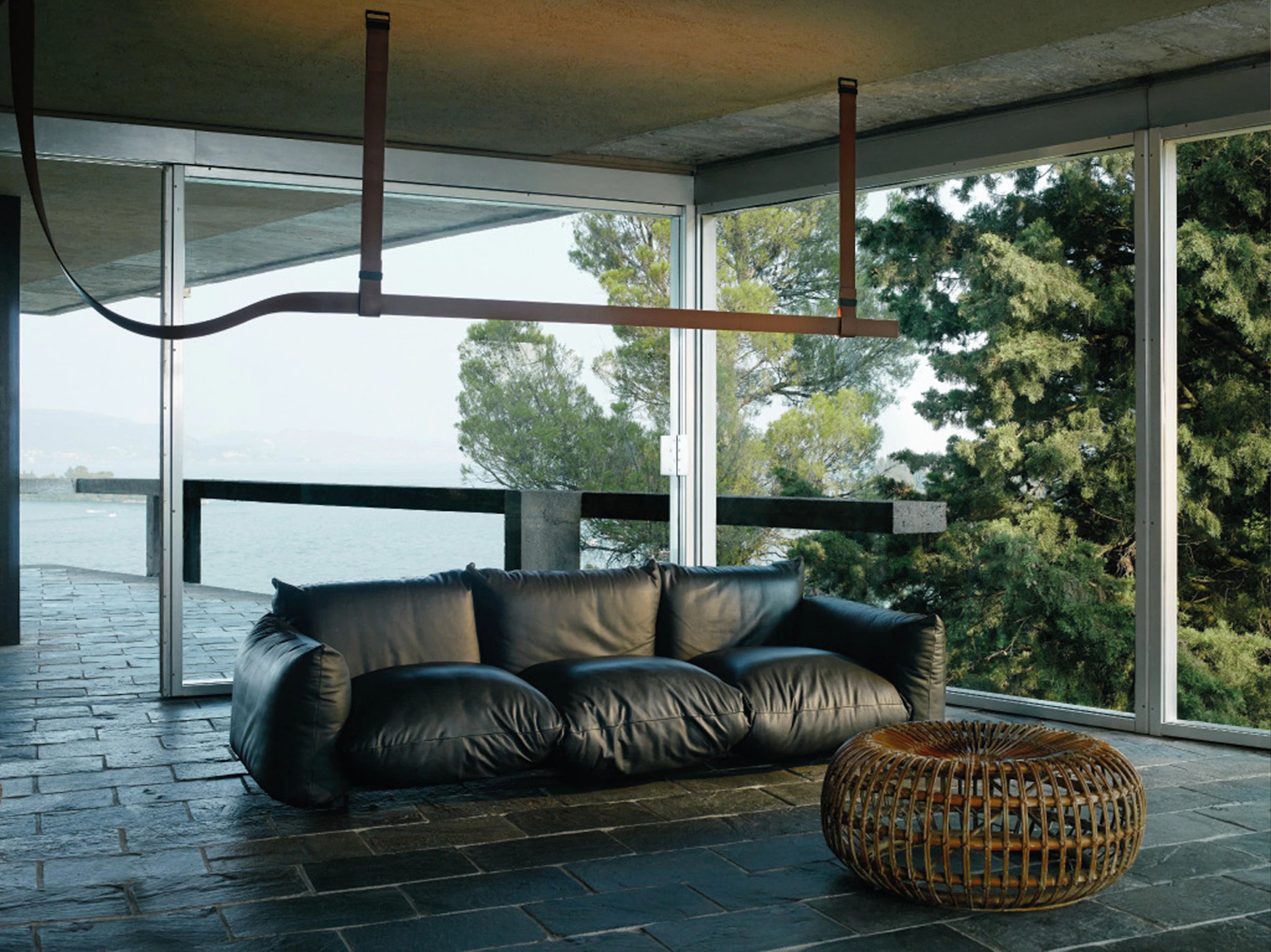 Pendelleuchte BELT braunes Leder