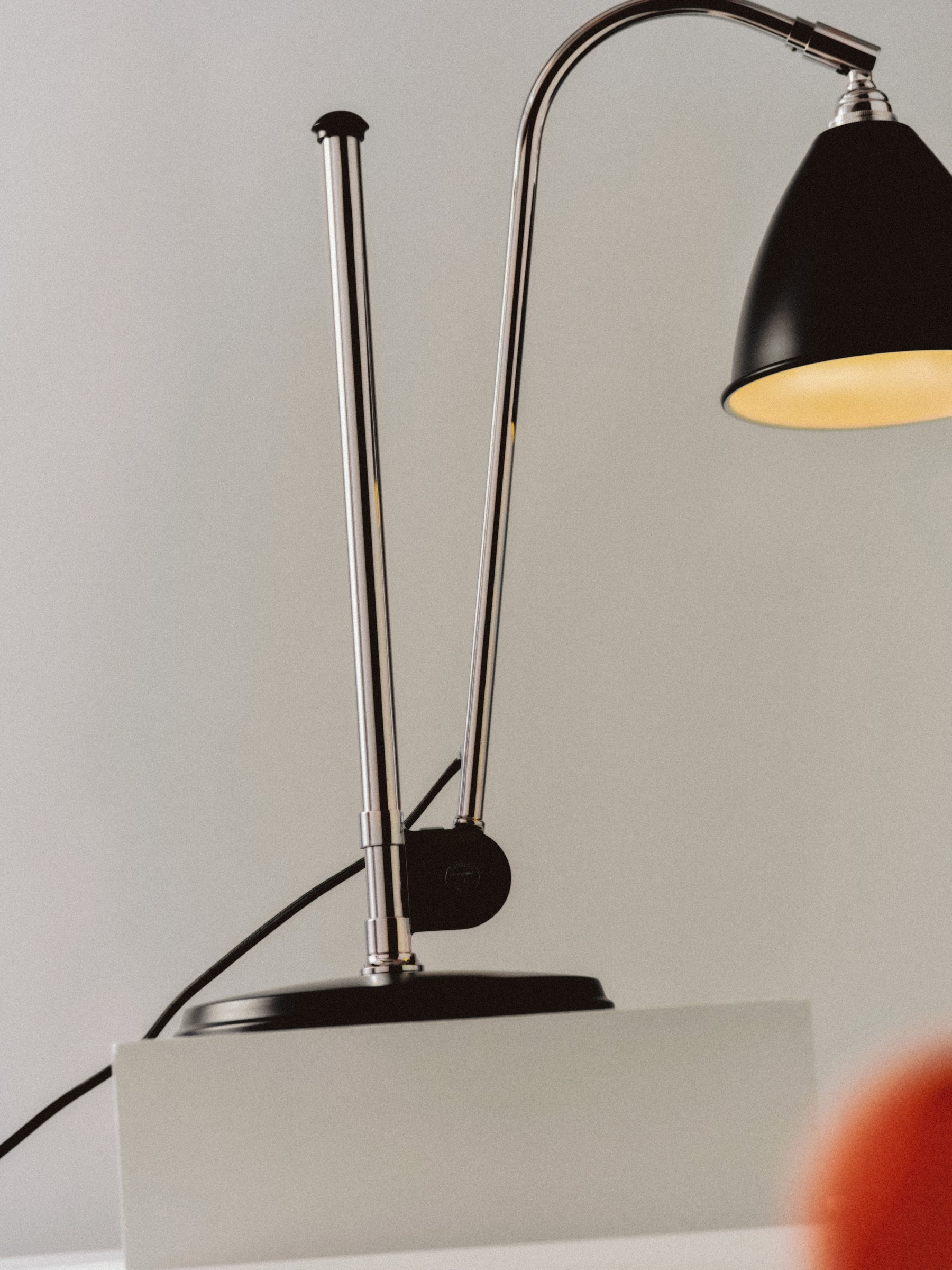 BESTLITE BL1 chrome table lamp with cream shade