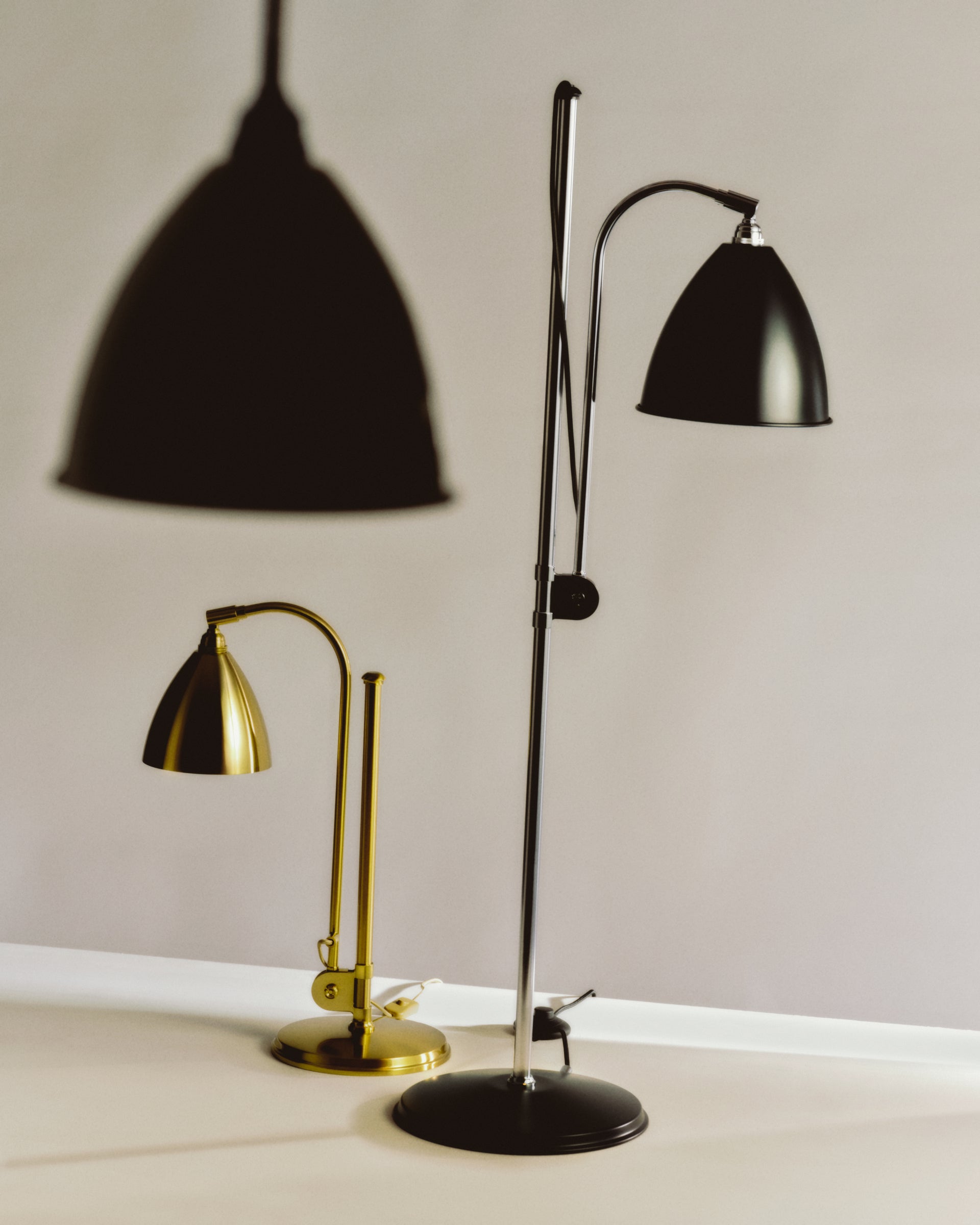 BESTLITE BL1 chrome table lamp with cream shade