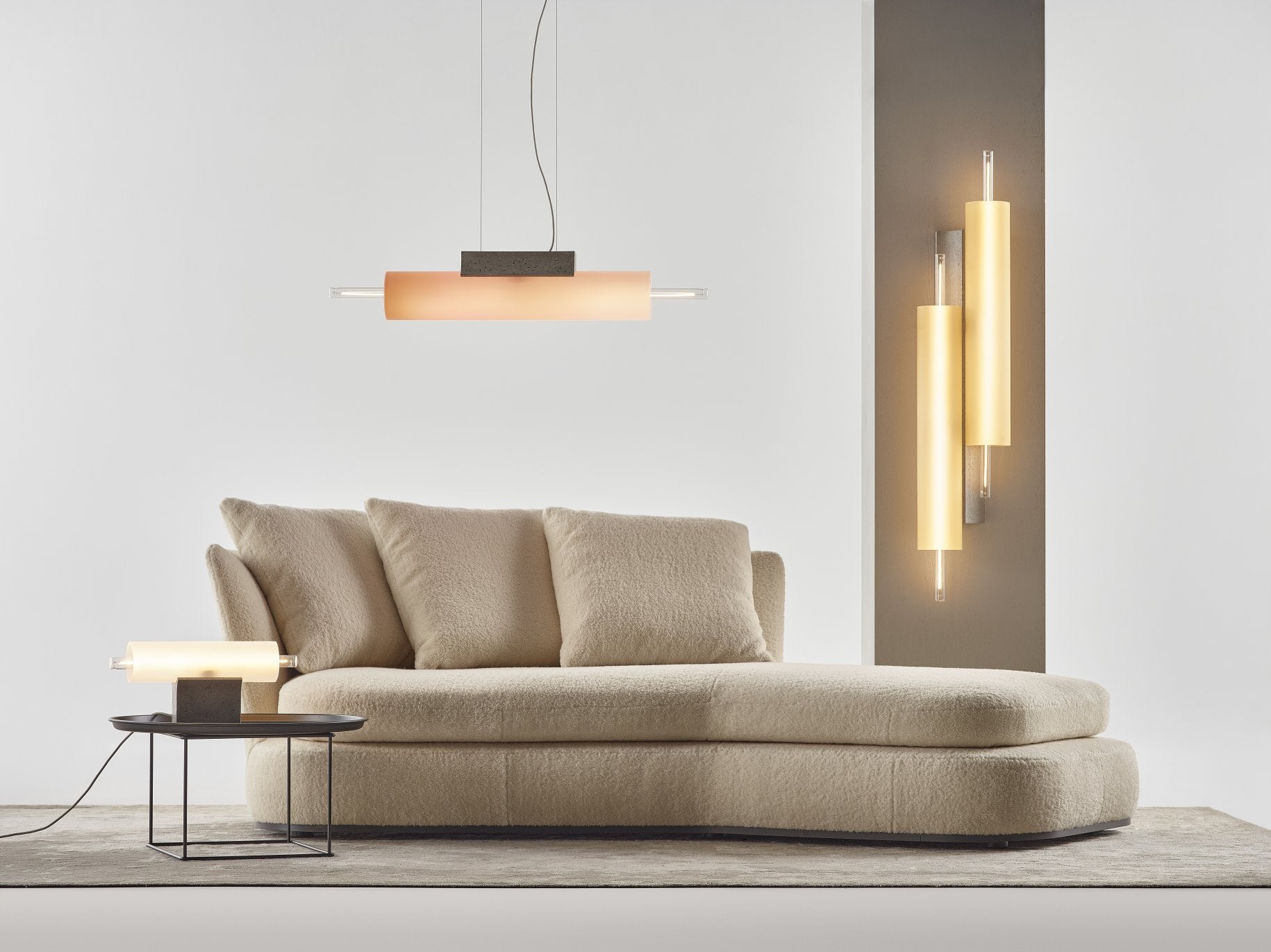 Overlay concrete wall lamp
