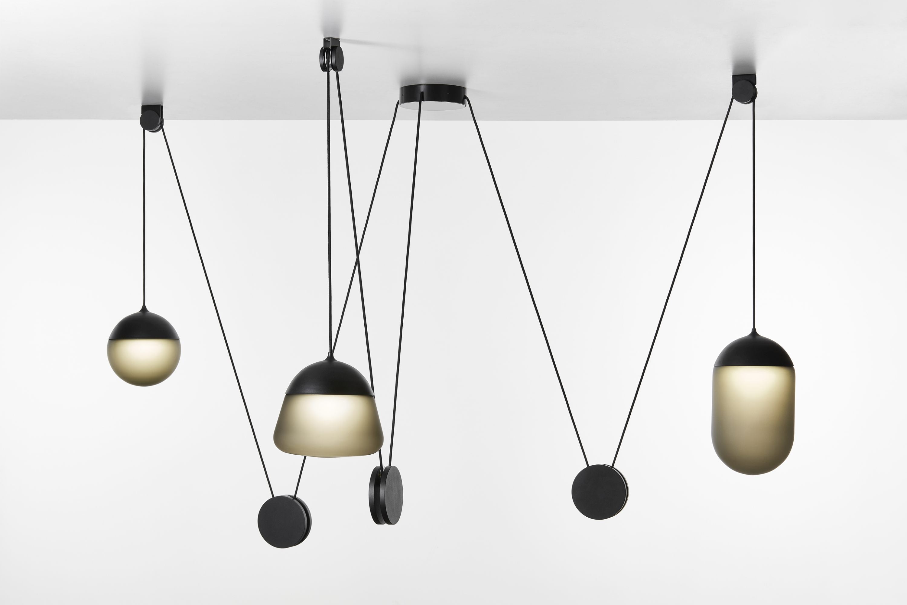 Pendelleuchte PLANETS mattes Glas