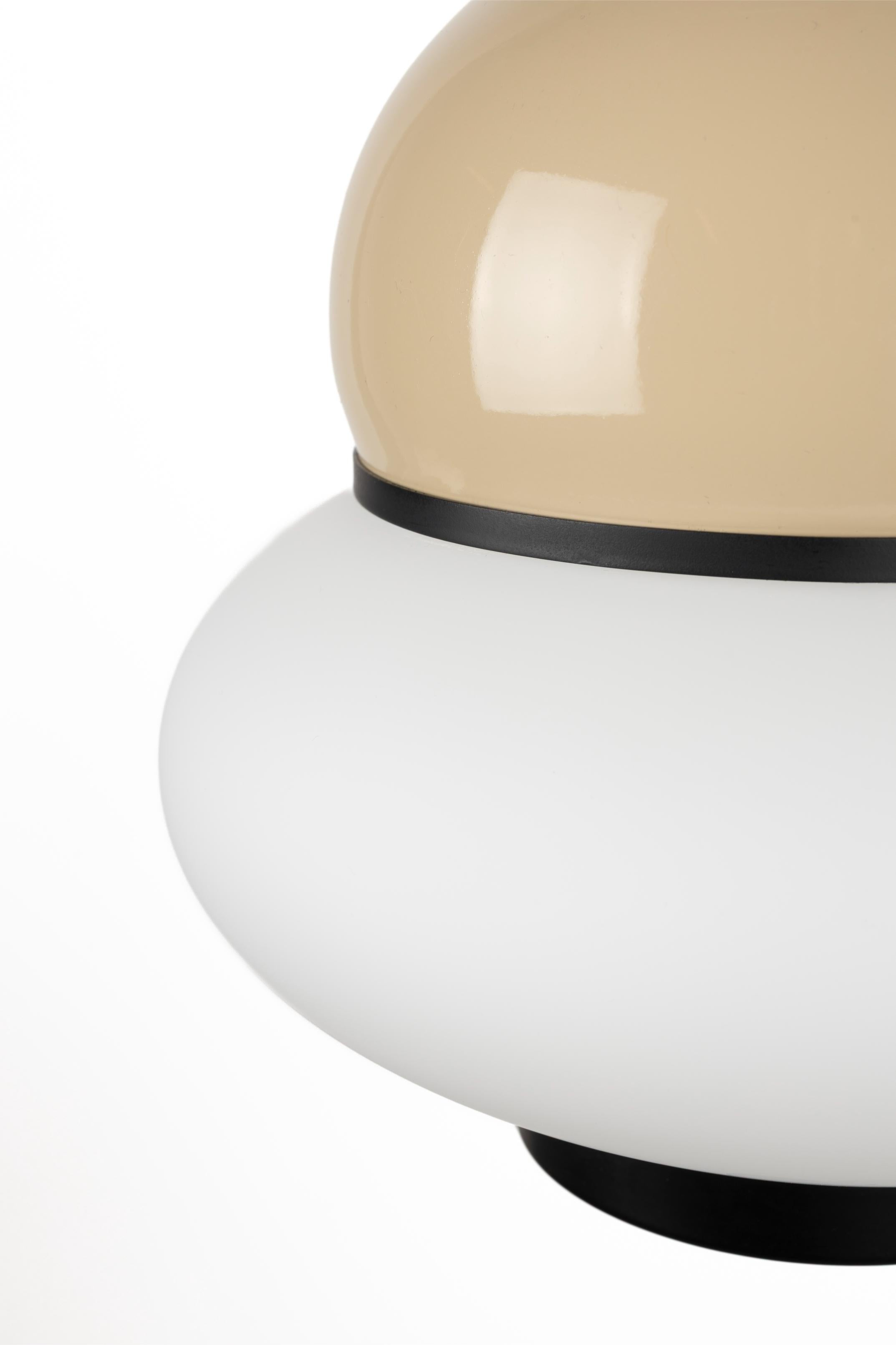 BUMBLE pendant lamp in beige with black finish