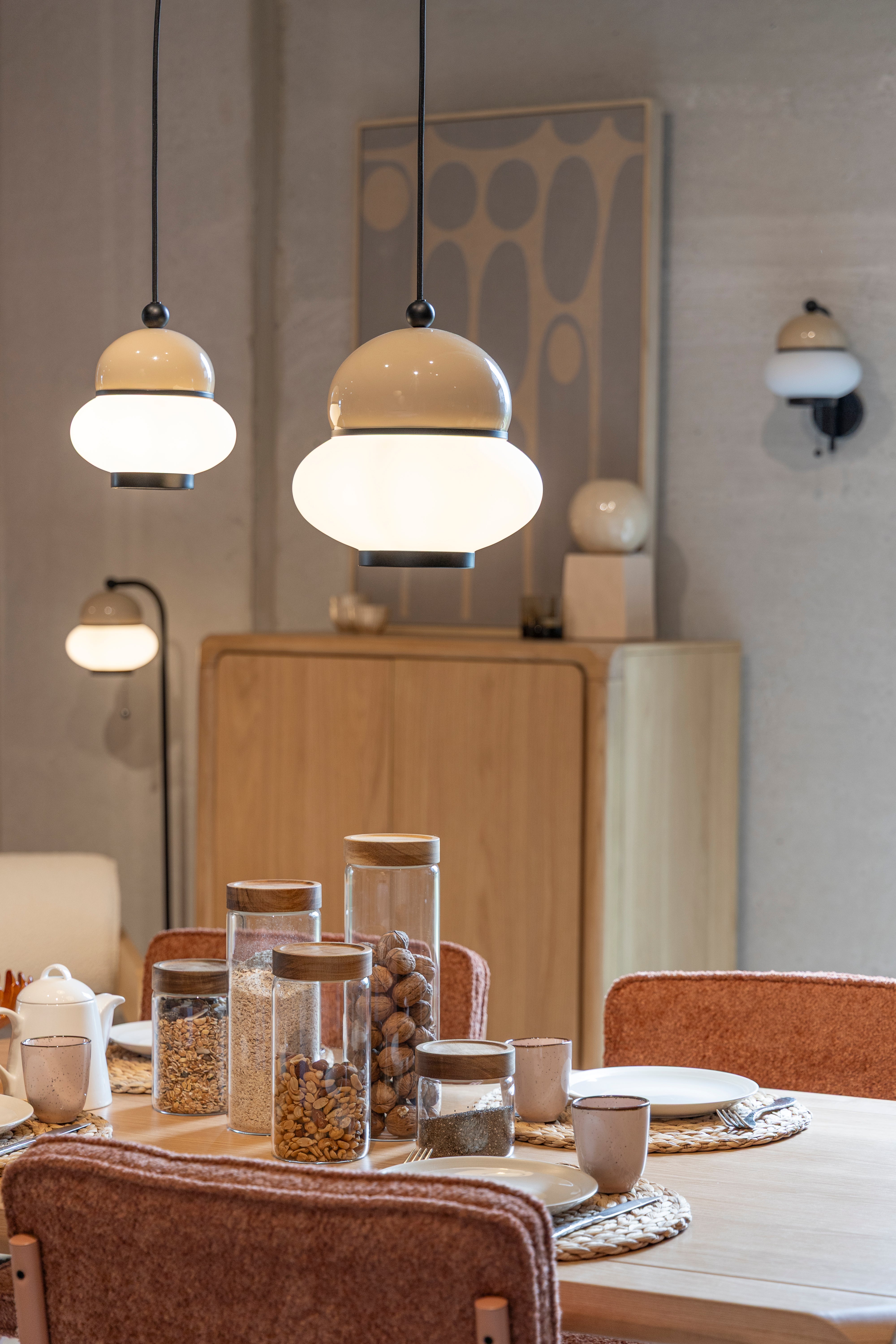 BUMBLE pendant lamp in burgundy with black finish