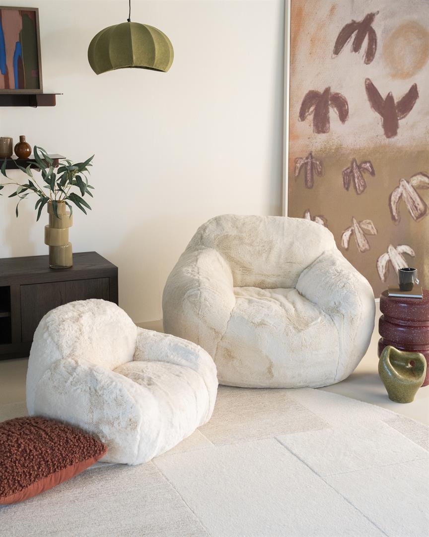 LITTLE HUG children's armchair cream