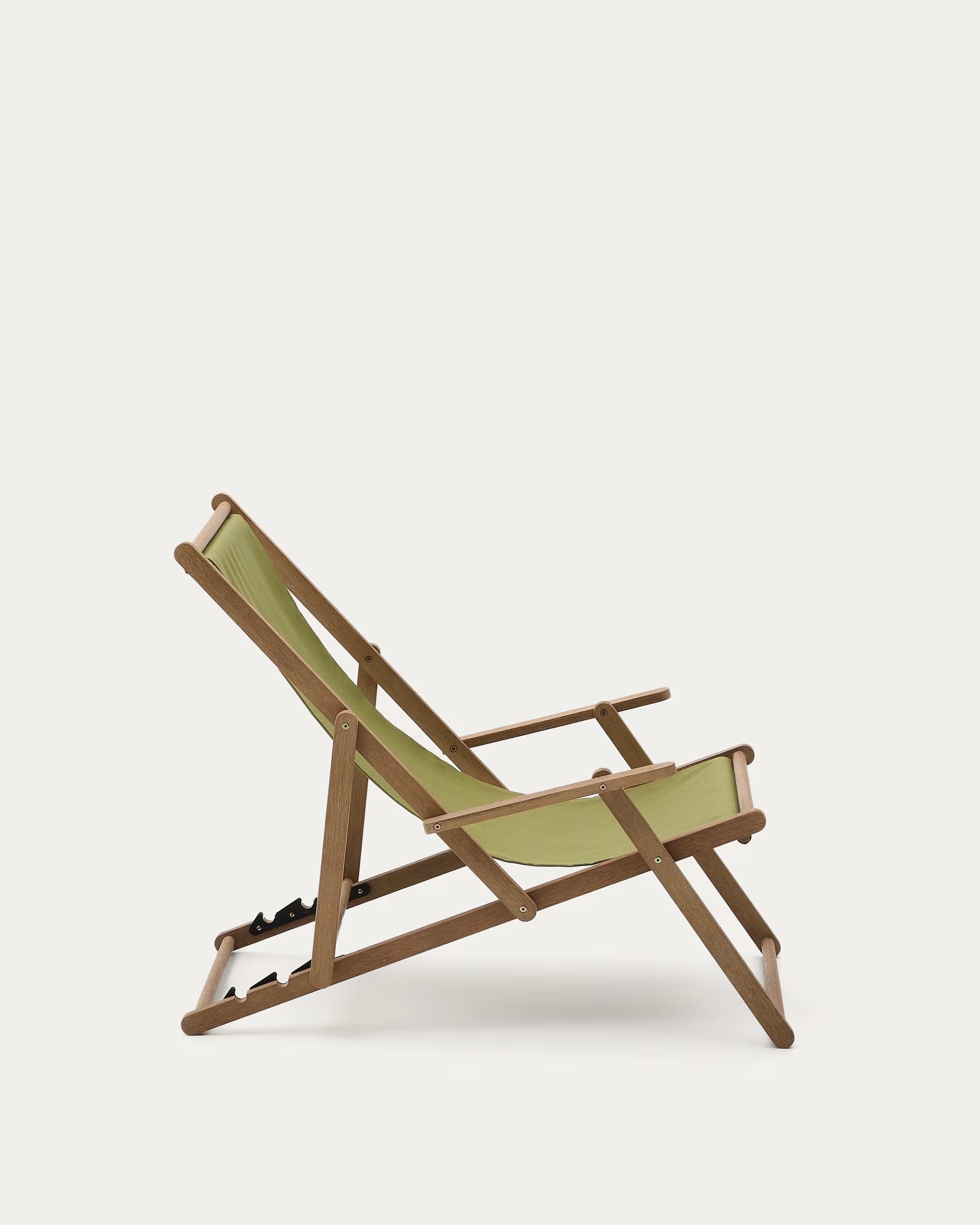Vilara Green deckchair with an acacia base