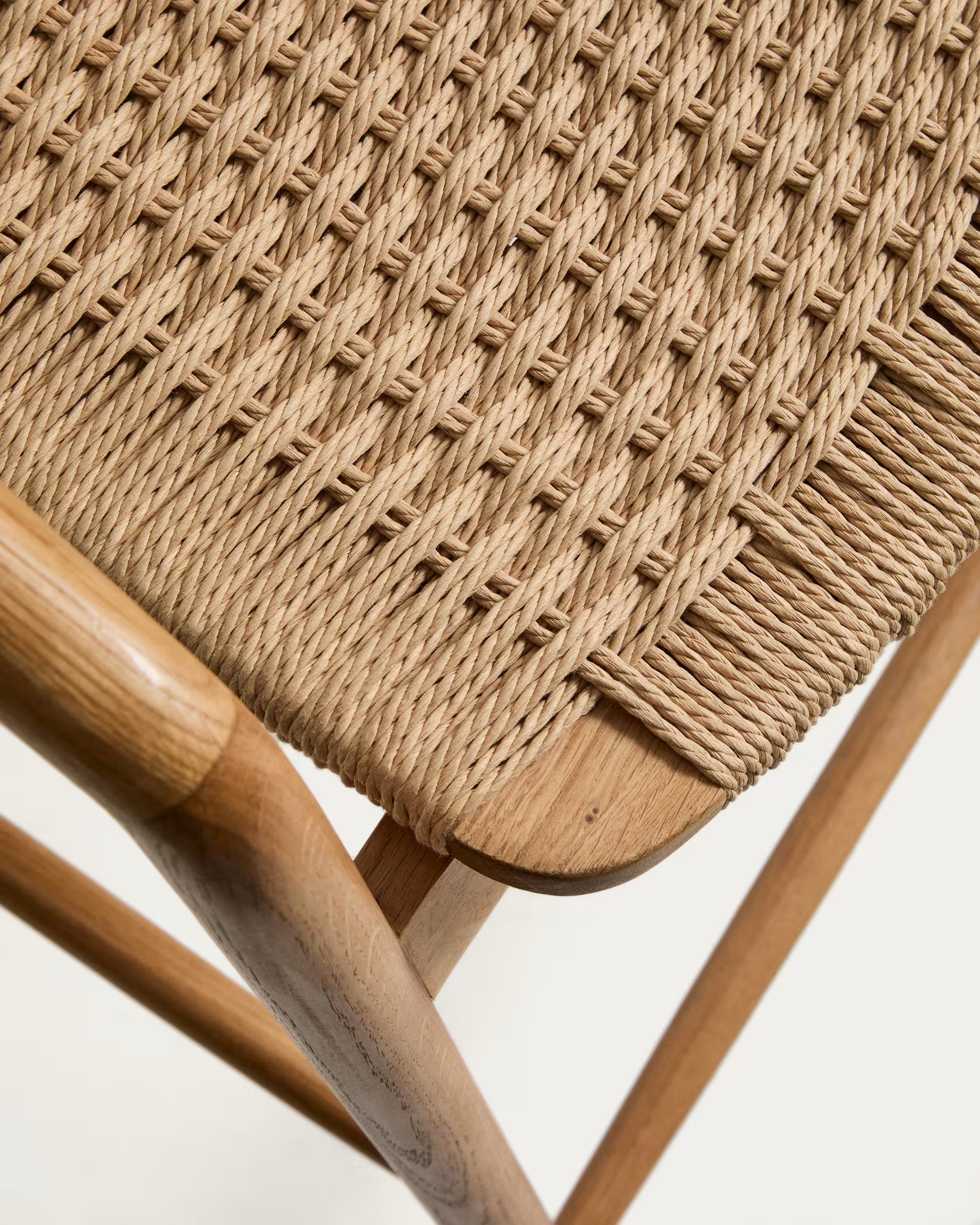 DERILE bar stool in oak wood with beige cord