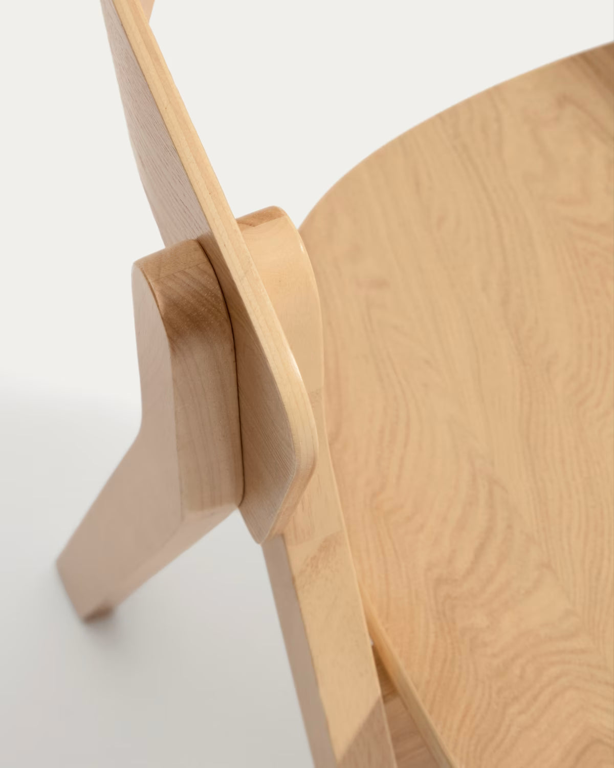 GODIA Chair in Oak Veneer