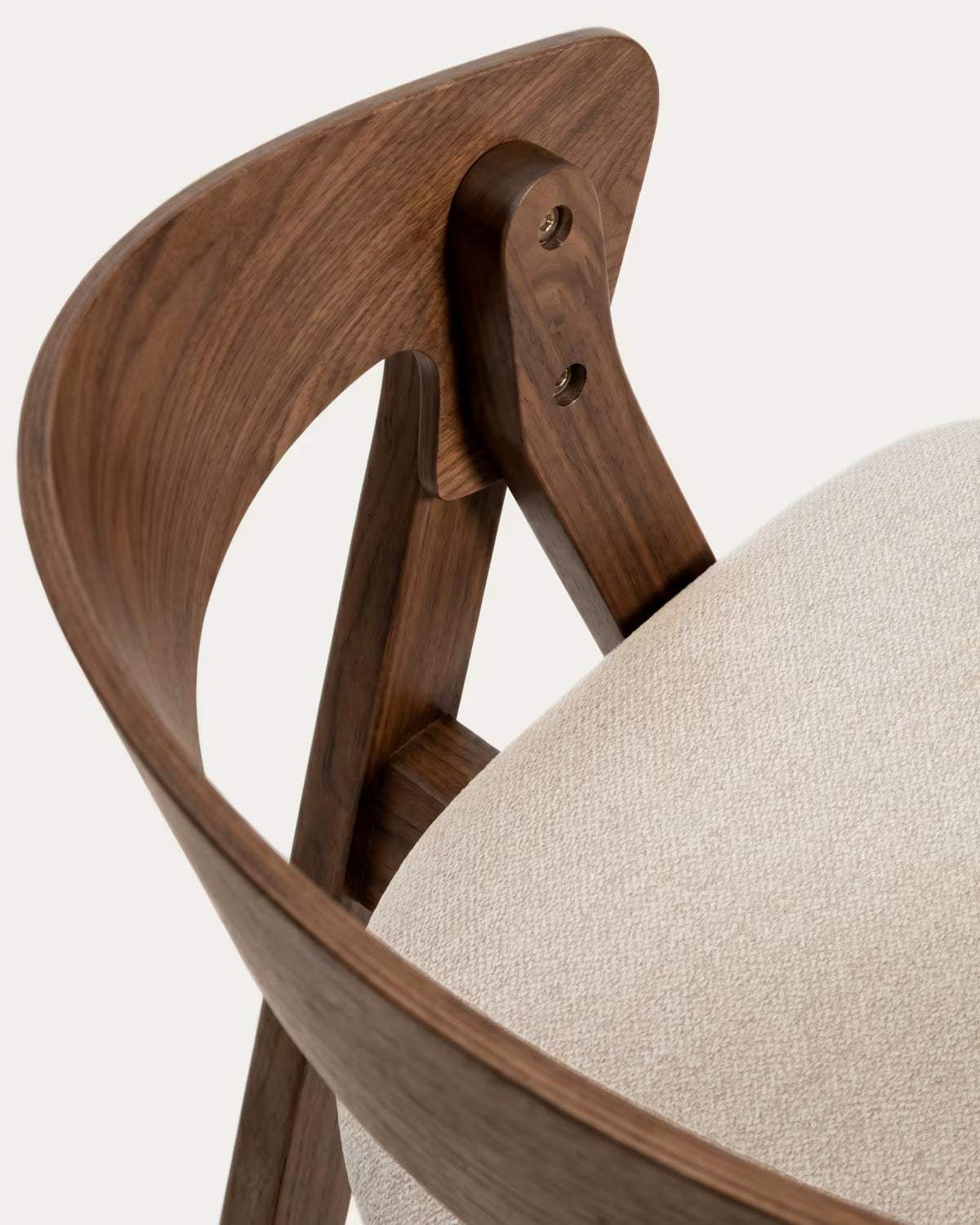 GODIA Bar Stool in Beige Chenille with a Dark Veneered Oak Base