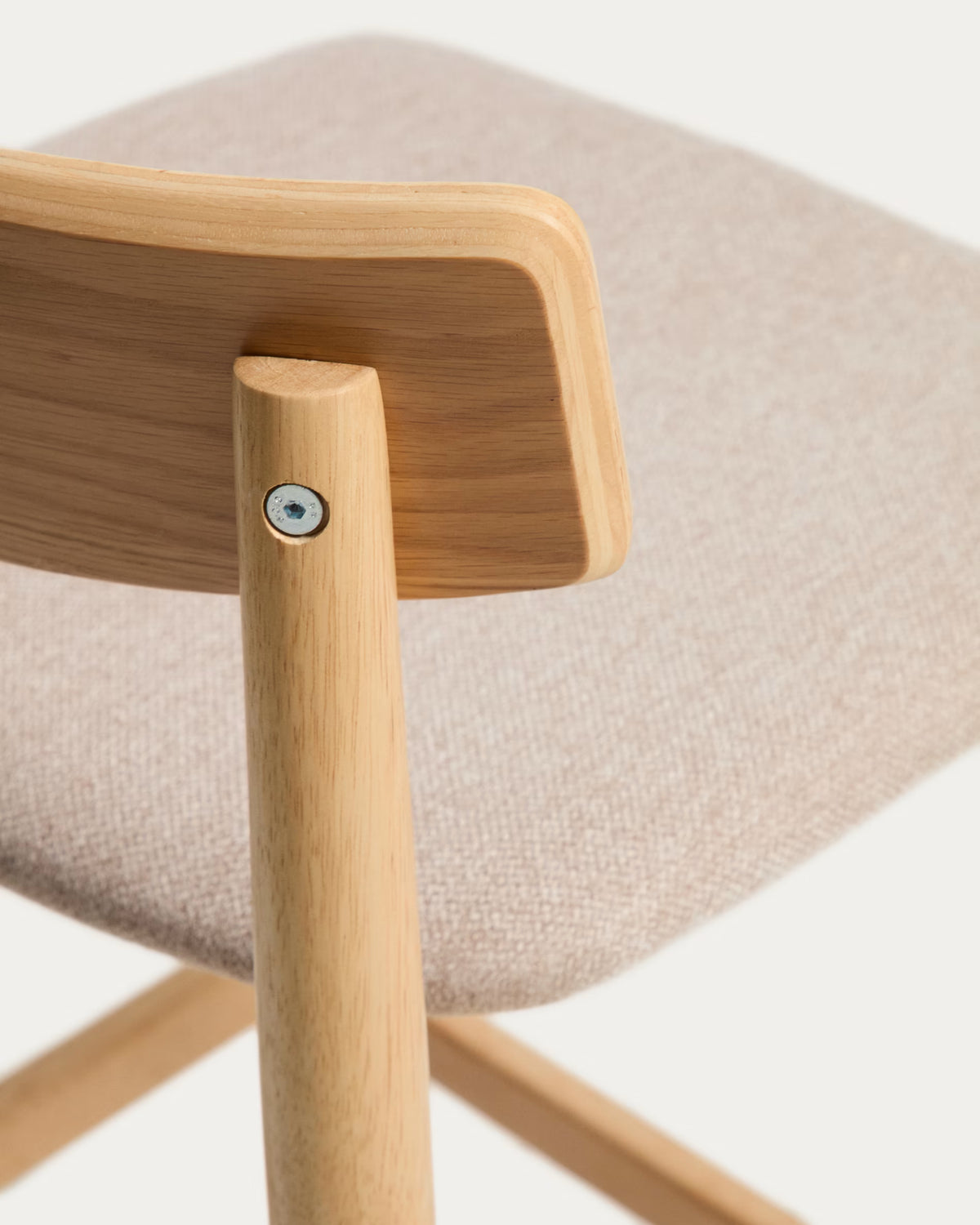 EVERA bar stool in beige chenille with a veneered oak base.