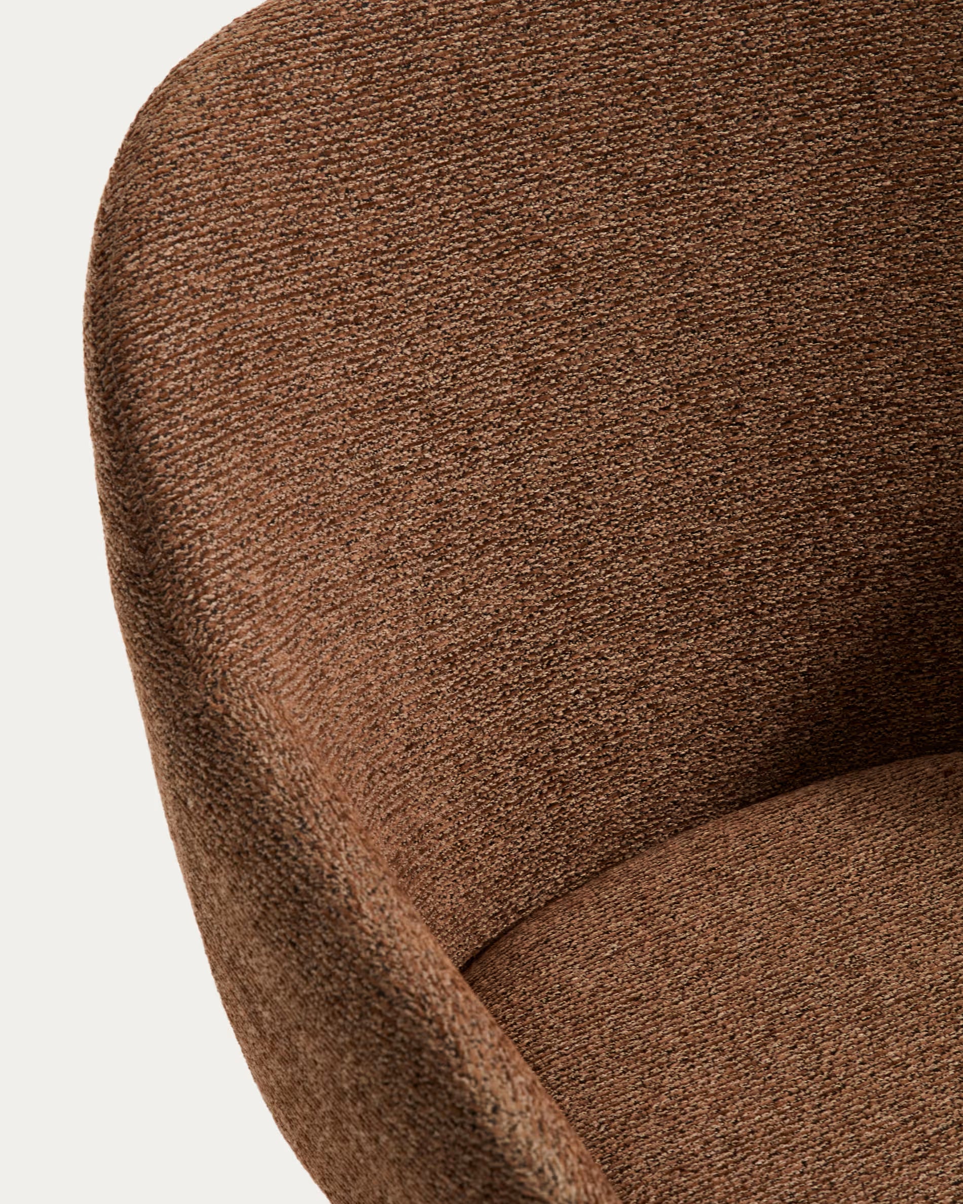 Krzesło z podłokietnikami MEILA brązowy szenil z ciemną jesionową podstawą