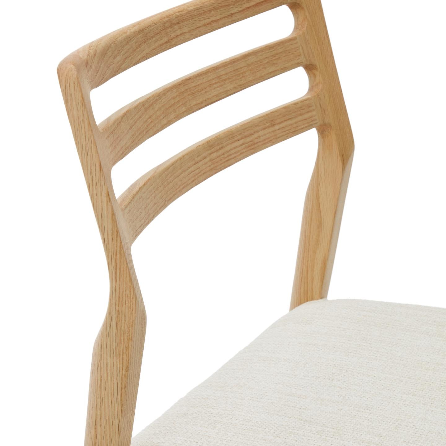 CUDIA Stuhl beige Chenille mit Eichengestell