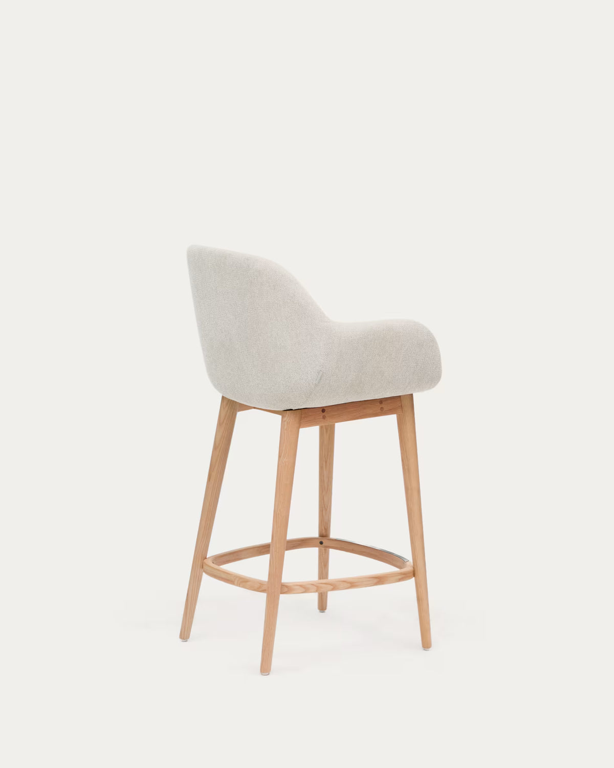 Beige riding chair with ash base