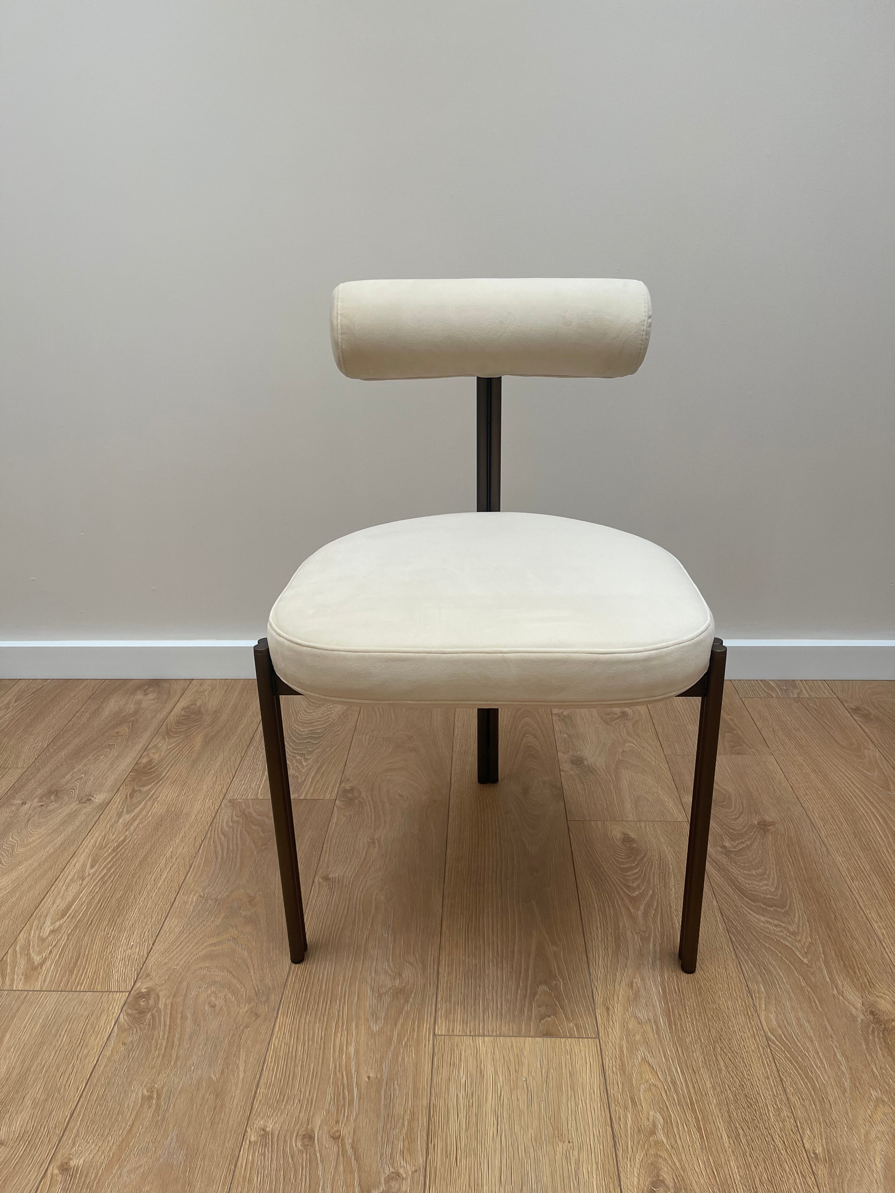 Velvet Chair CAILLOU Beige - Display Model