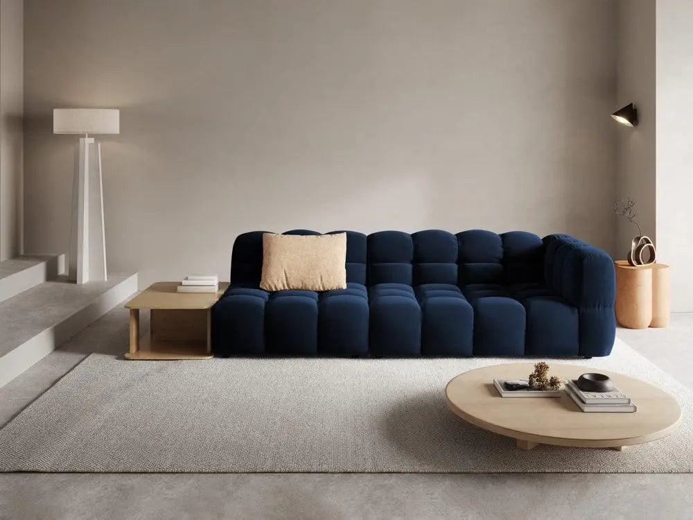 Sofa aksamitna lewostronna 4-osobowa otwarta ze stolikiem SKY granat królewski – Cosmopolitan Design