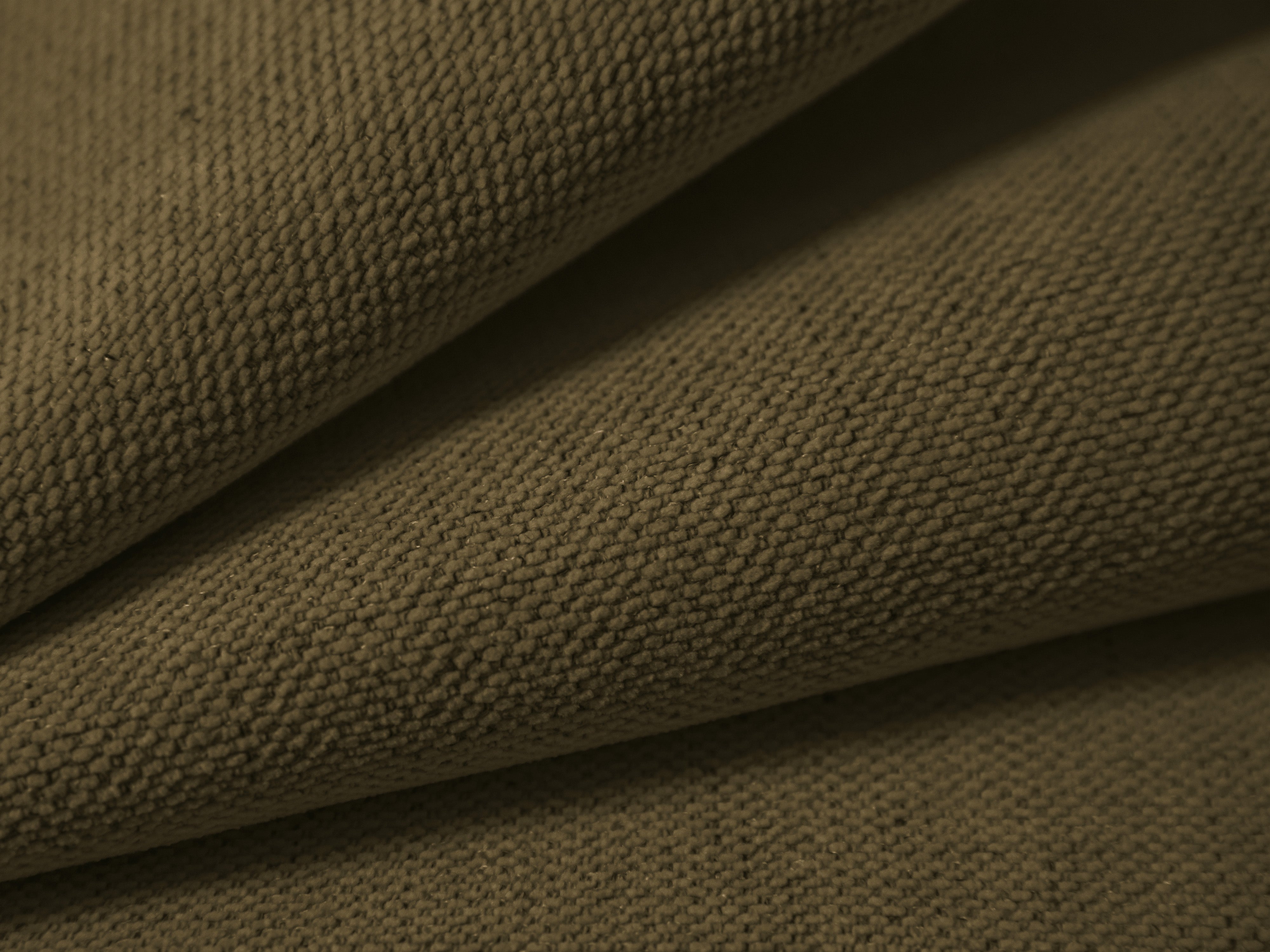 Linksseitiges 4-Sitzer-Sofa CAMPI in grünem Chenille