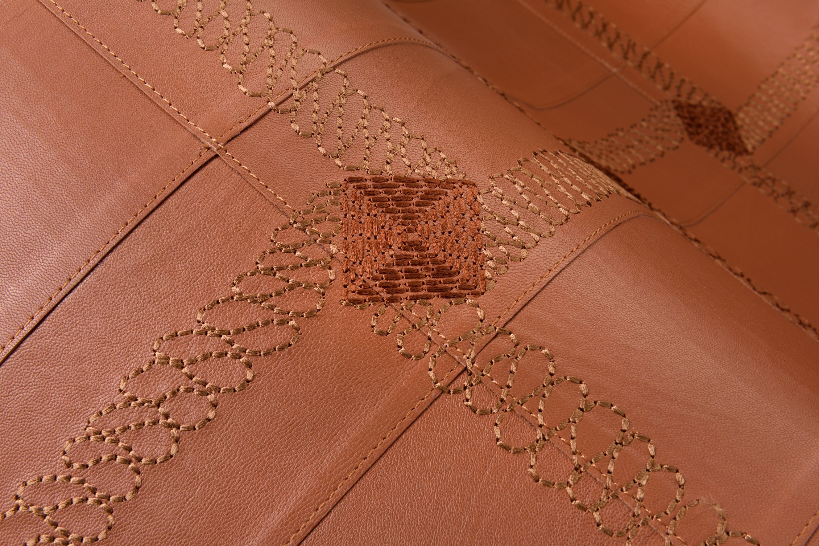 Pearl geometric pattern natural leather wallpaper CASSONE