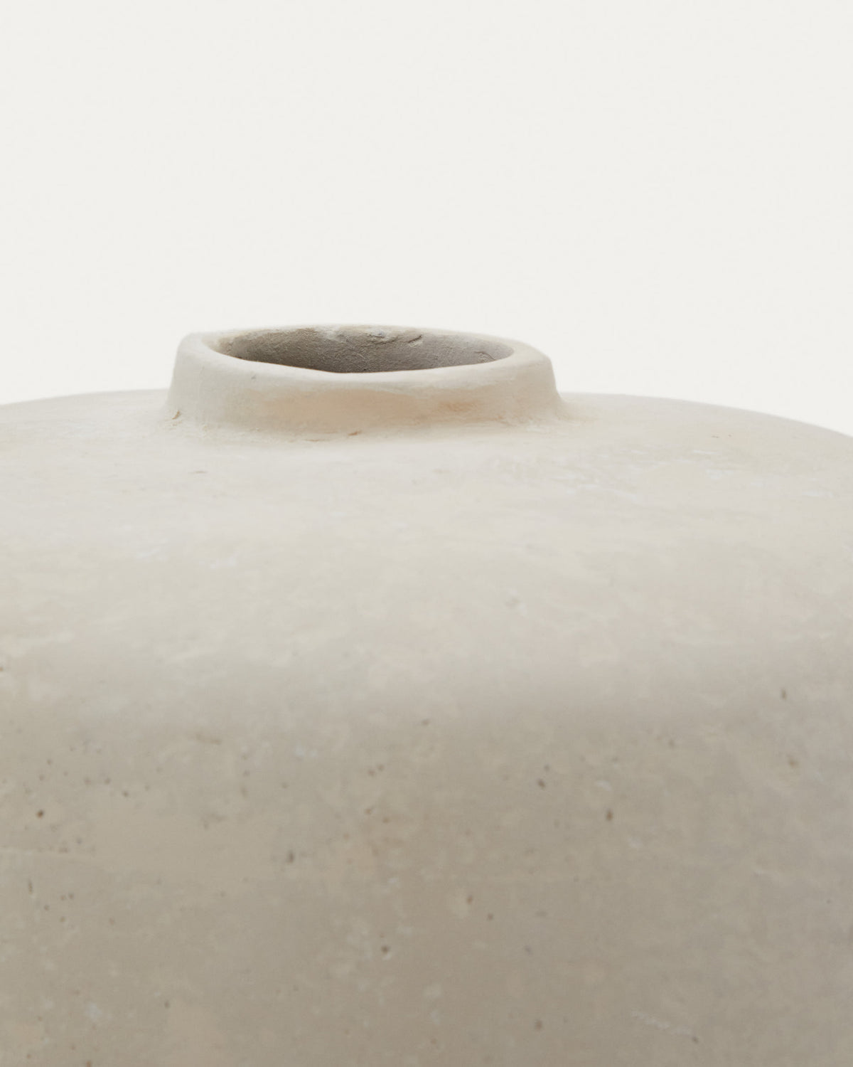 Wazon SERINA biały papier mâché – ujęcie 7