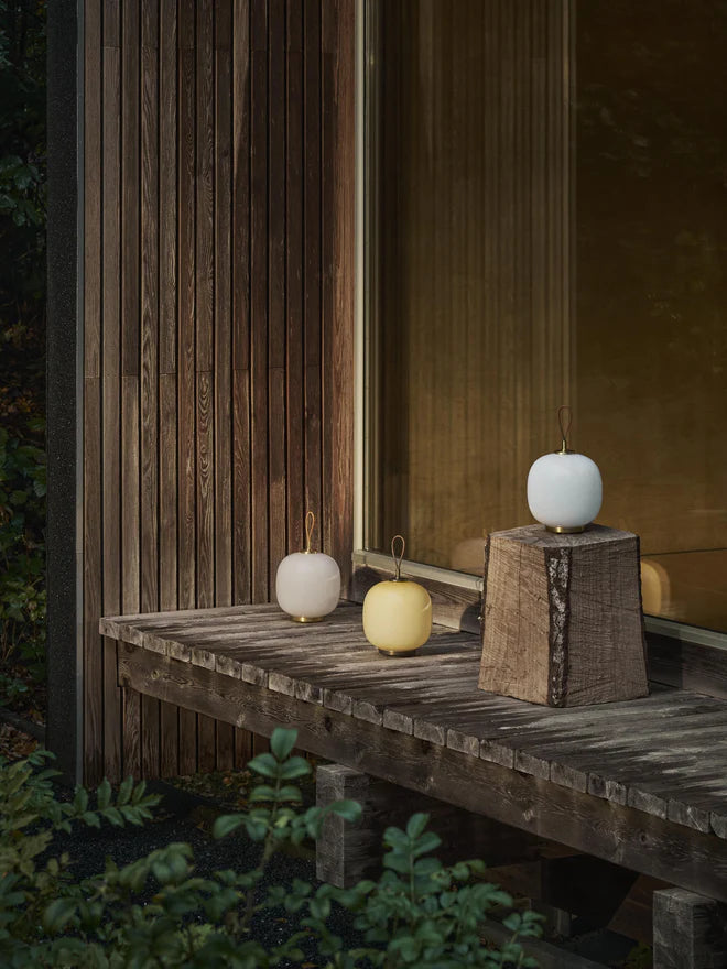 Portable lamp VL 45 white with brass base