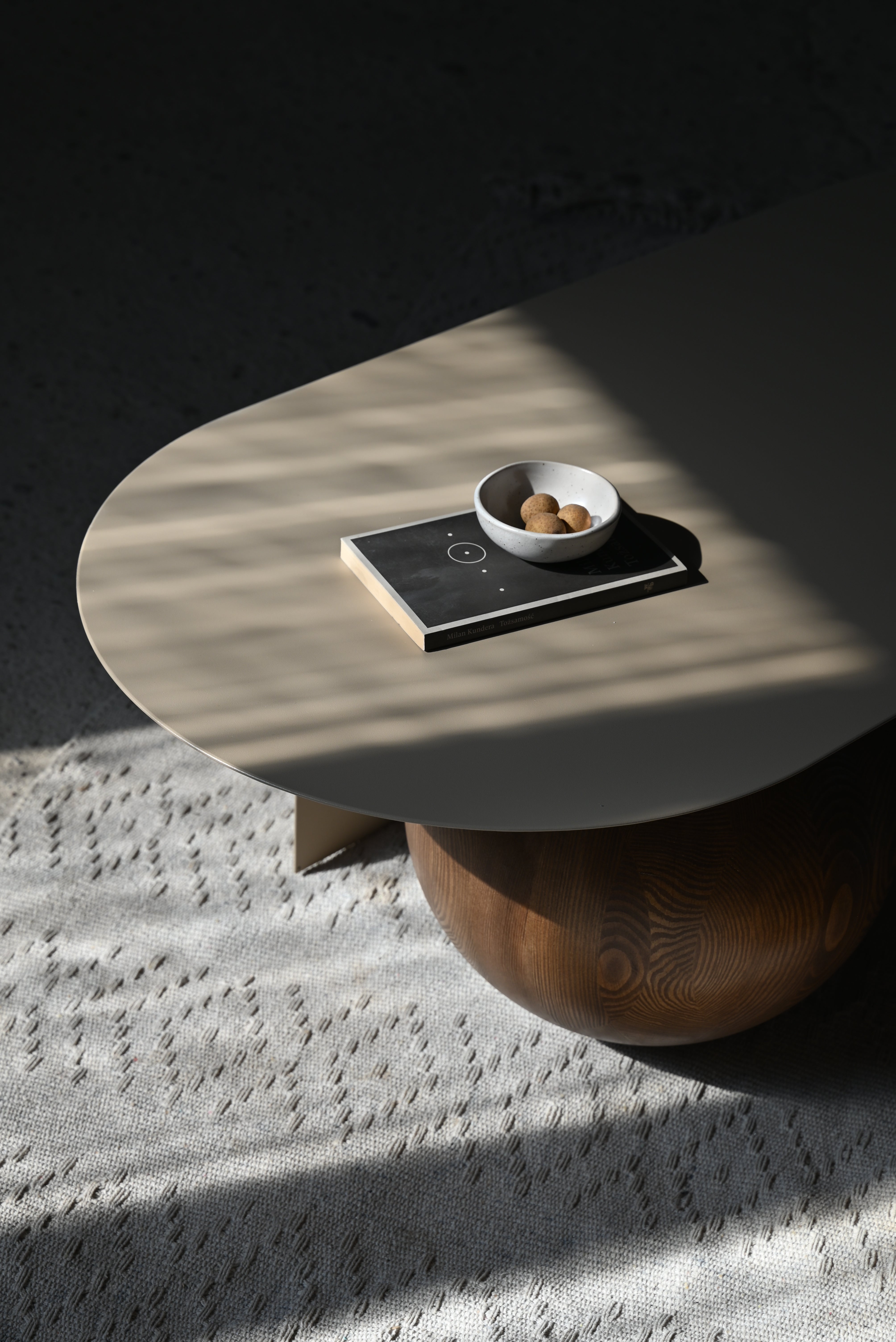 FUKU LONG Coffee Table in Steel and Wood