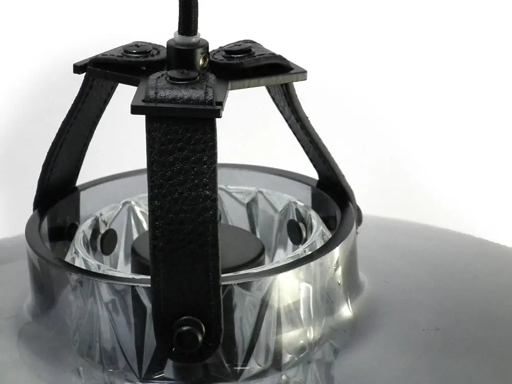 Lampa wisząca ADDICTED TO US dymione szkło z czarną skórą – styl minimalistyczny