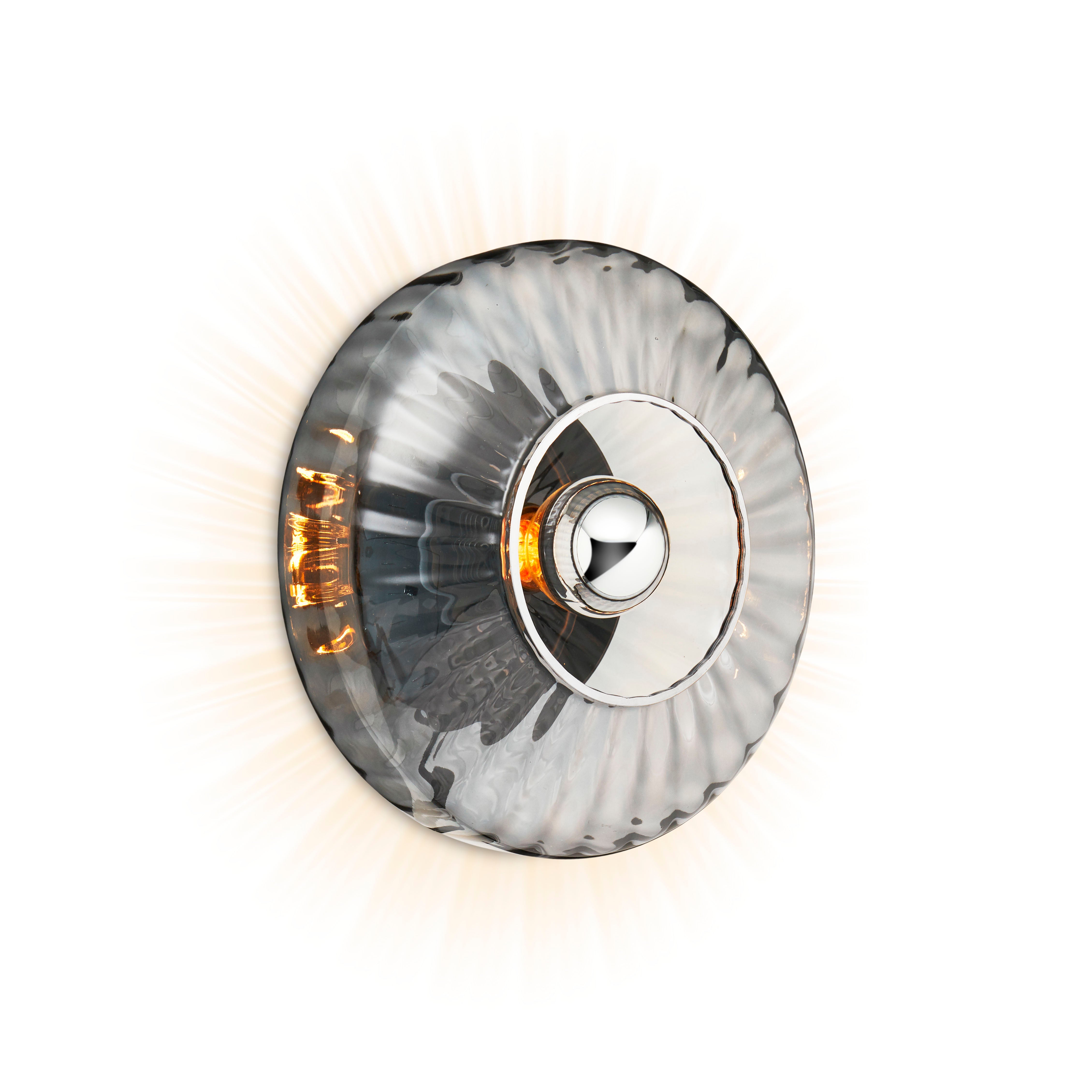 Wandleuchte NEW WAVE OPTIC mit dymionem Glas