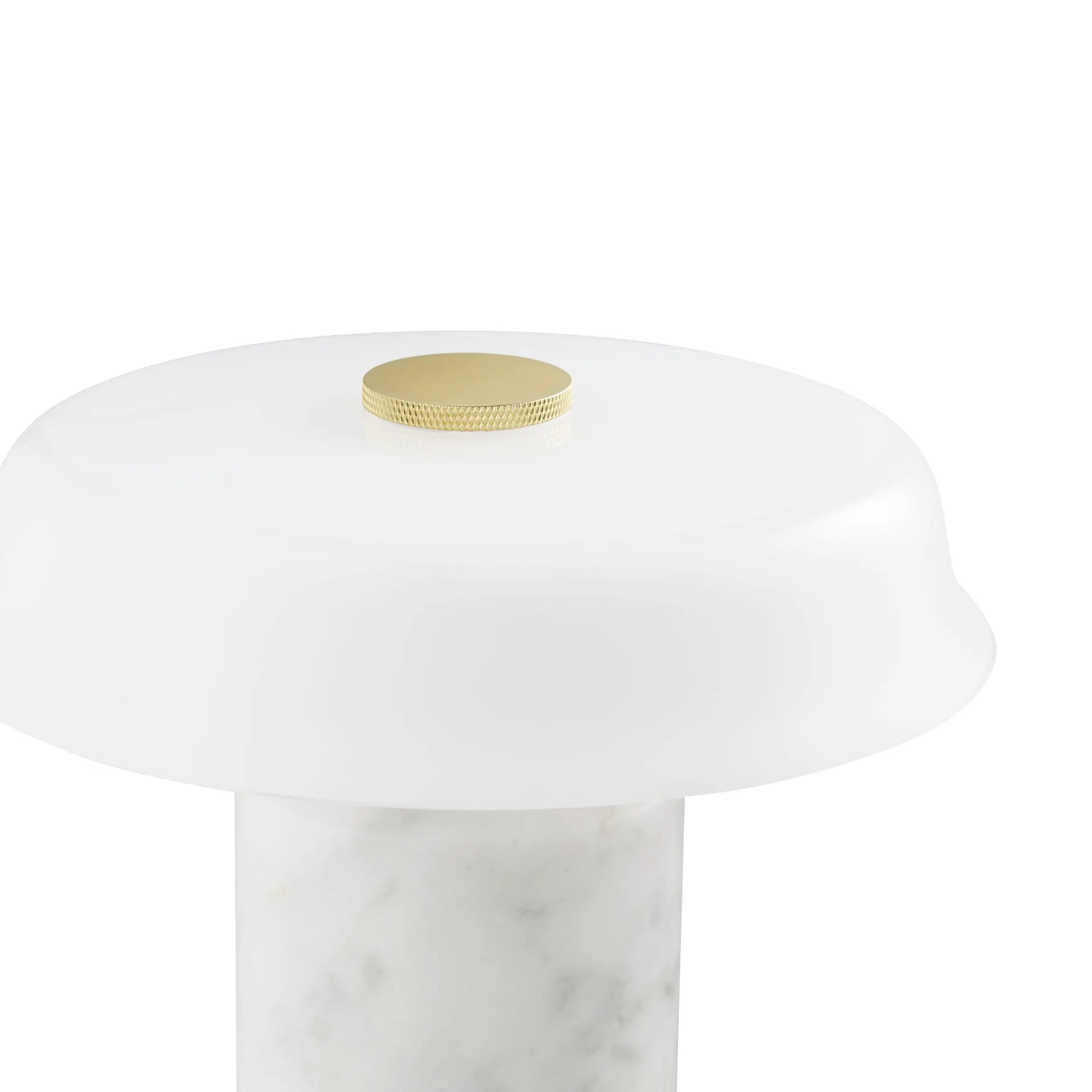 Lampa przenośna TRIP NO. 2 biały marmur z mlecznobiałym szkłem – szkło, Design By Us