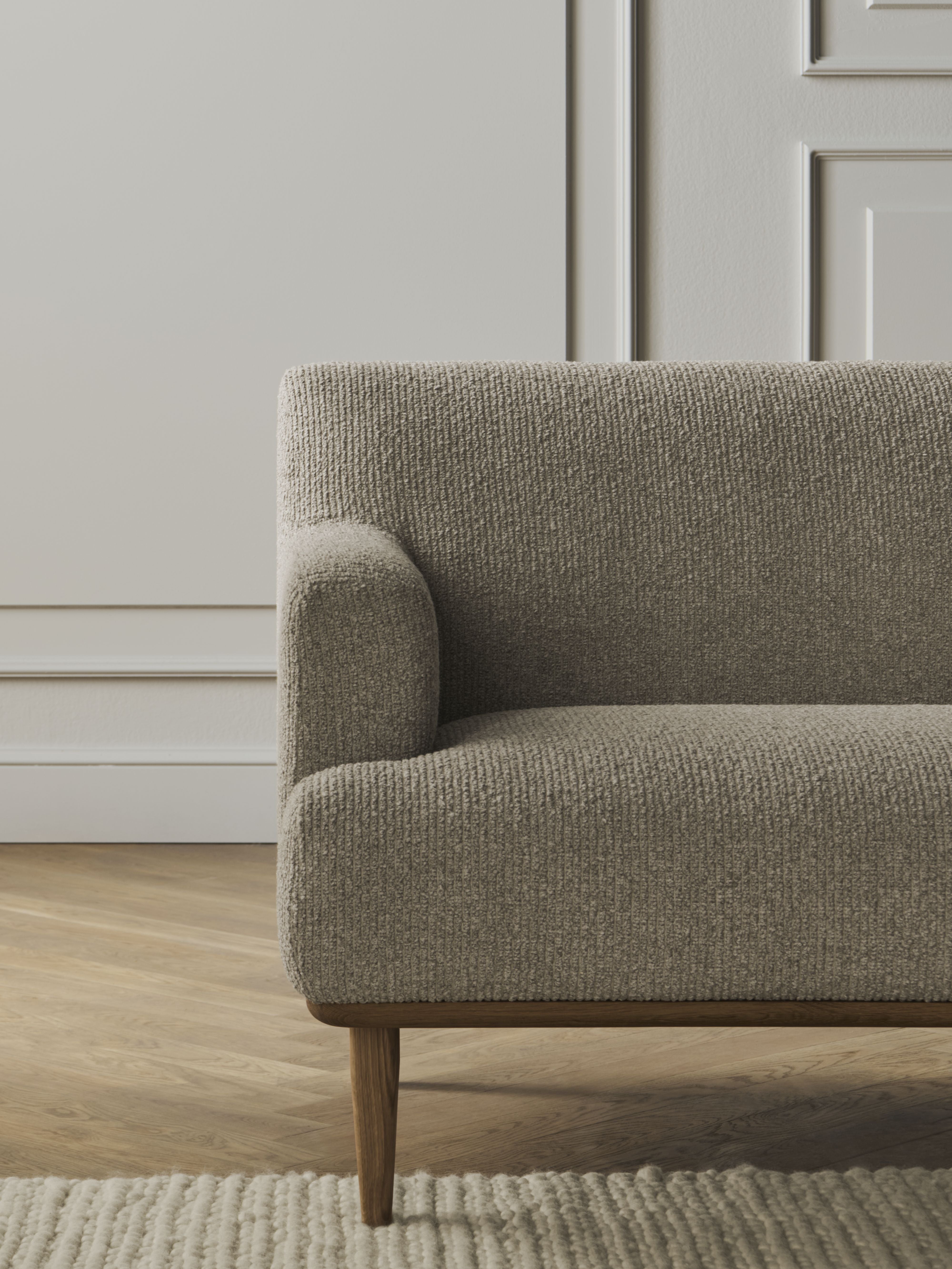 Dove Furcht Sessel aus Dark Eiche Holz