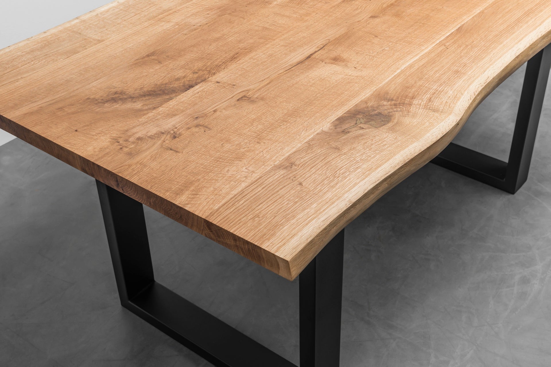 PABLO oak table top with black steel base