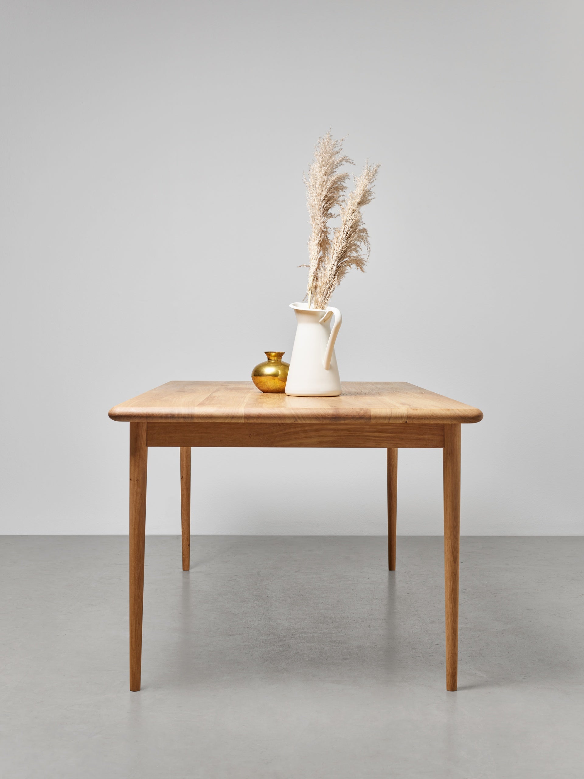 OLIVIA Table Oak Wood