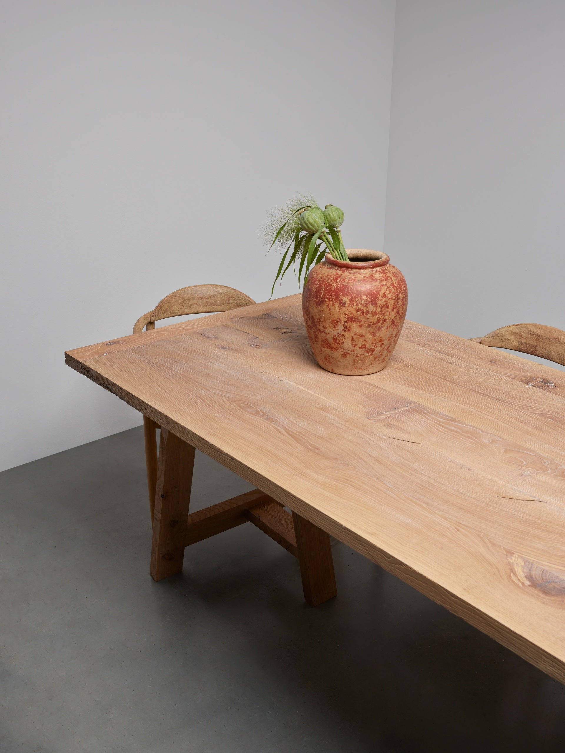 LOUIS Table Oak Wood