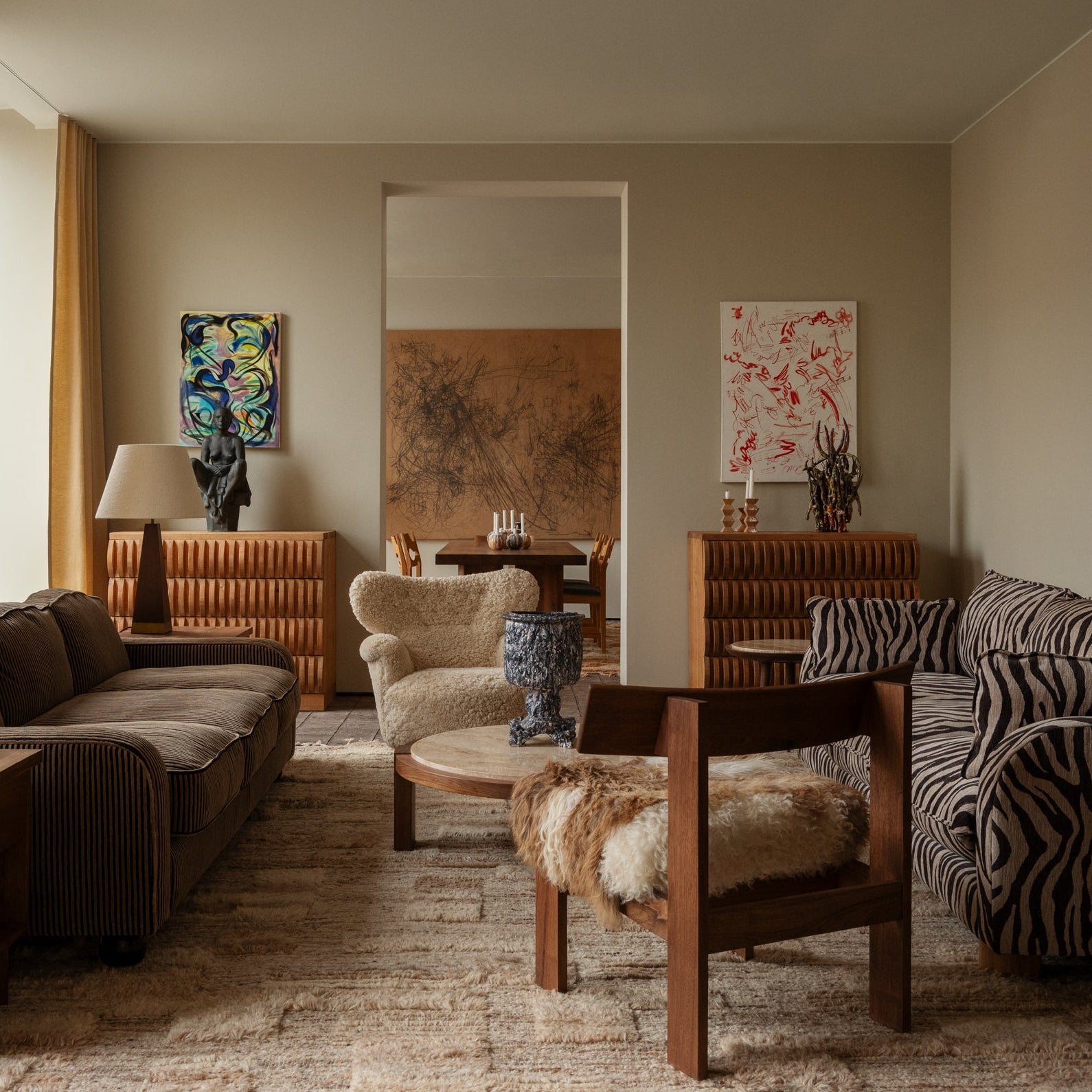 DEAN coffee table travertine with wooden base