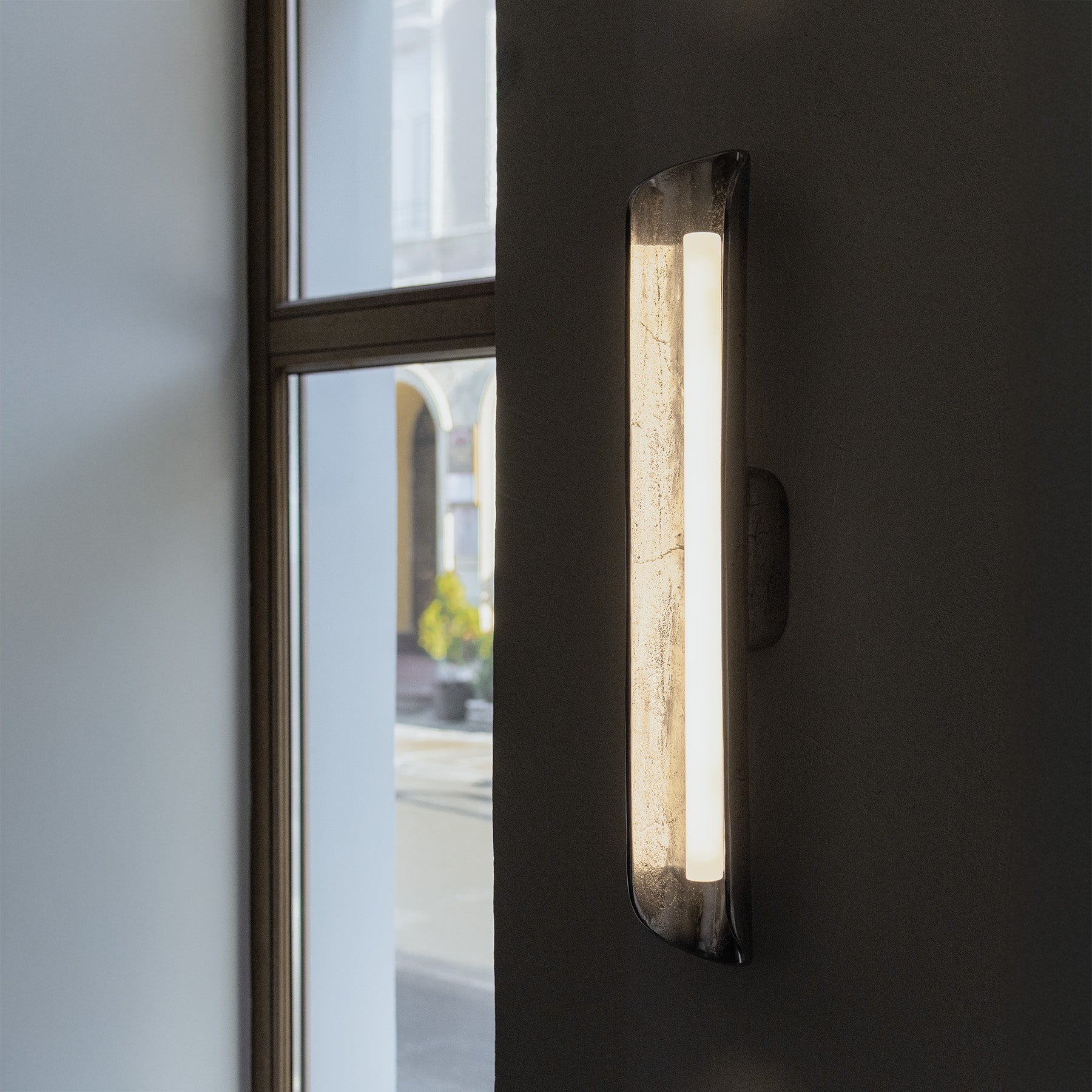 NURT Aluminum Wall Sconce