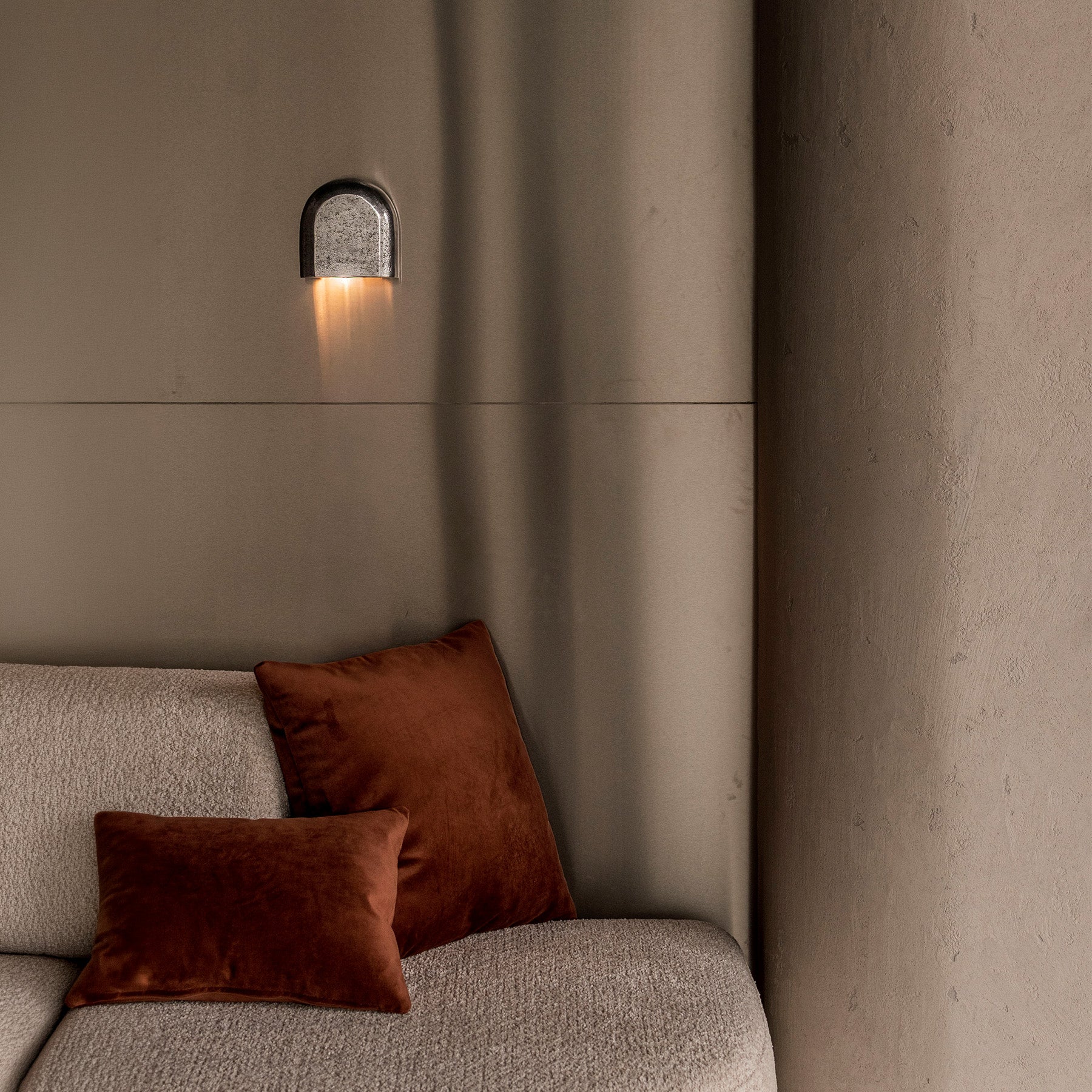 FOBOS Aluminum Wall Sconce