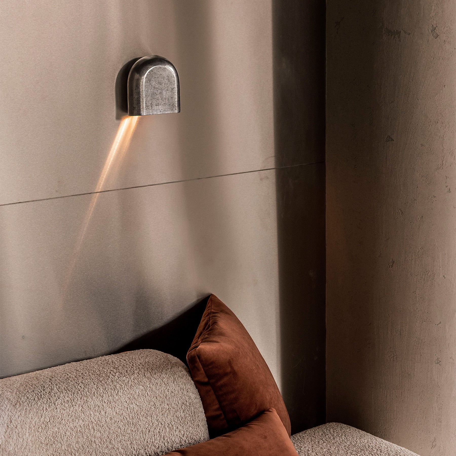 FOBOS Aluminum Wall Sconce