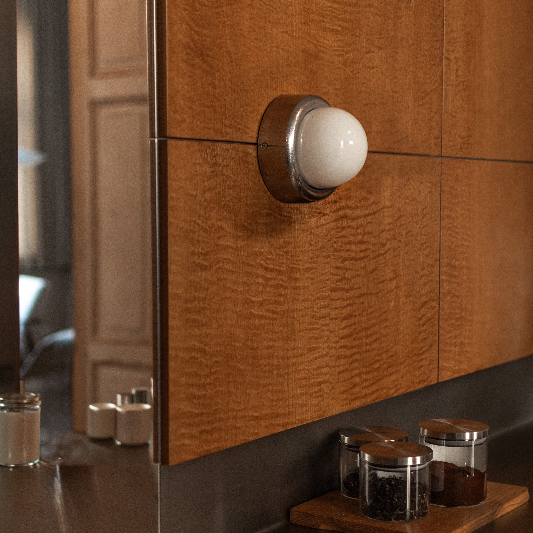 SOLO Wall Lamp with Opal Glass and Aluminum Base