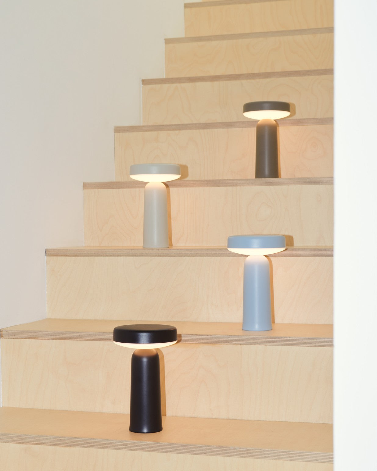 Portable outdoor lamp EASE black