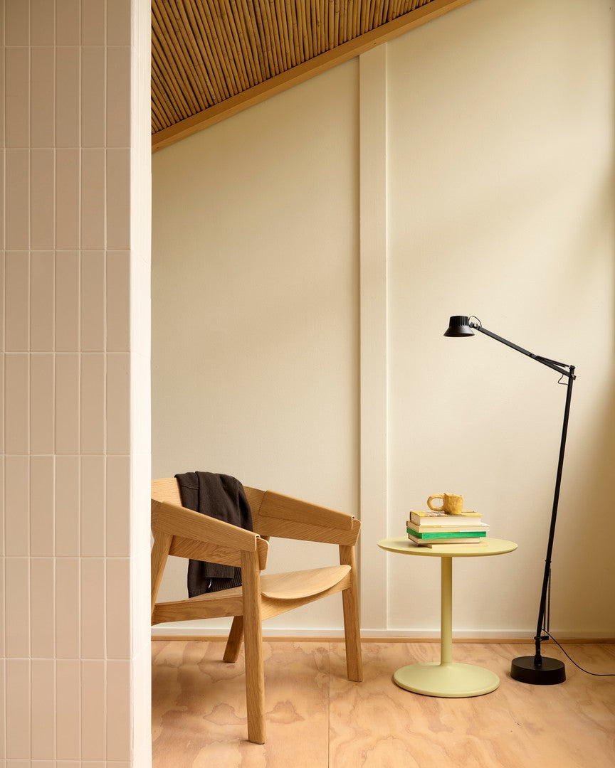 Adjustable reading floor lamp DEDICATE black