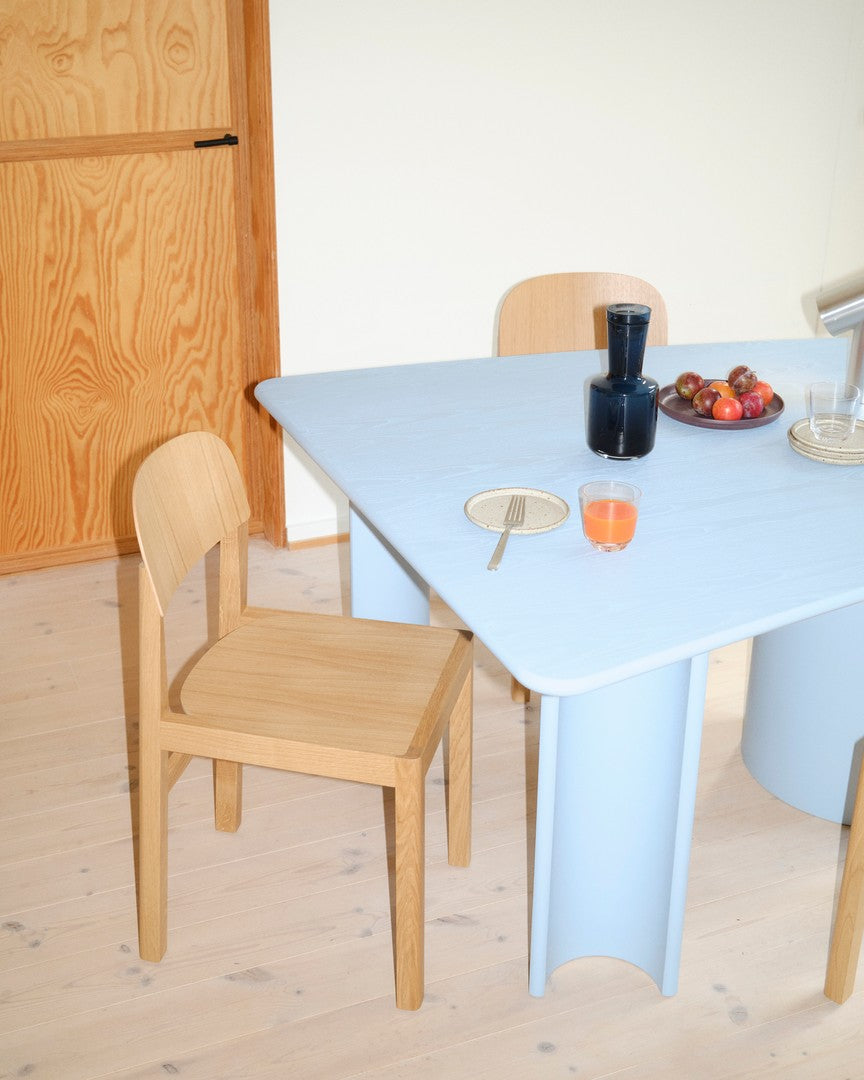 RAISE Dark Blue Carafe