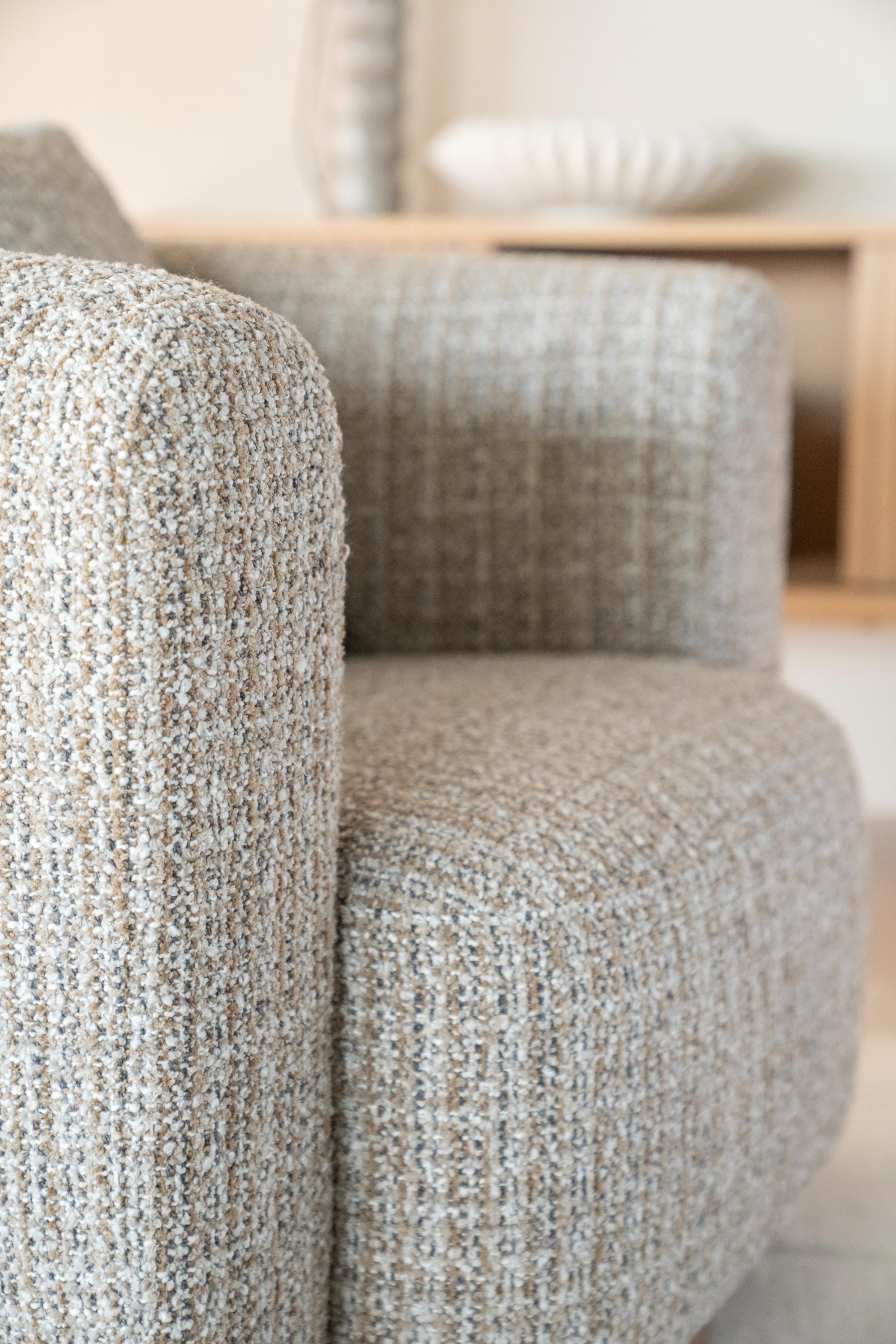 Drehstuhl JORDAN beige mit Holzfuß