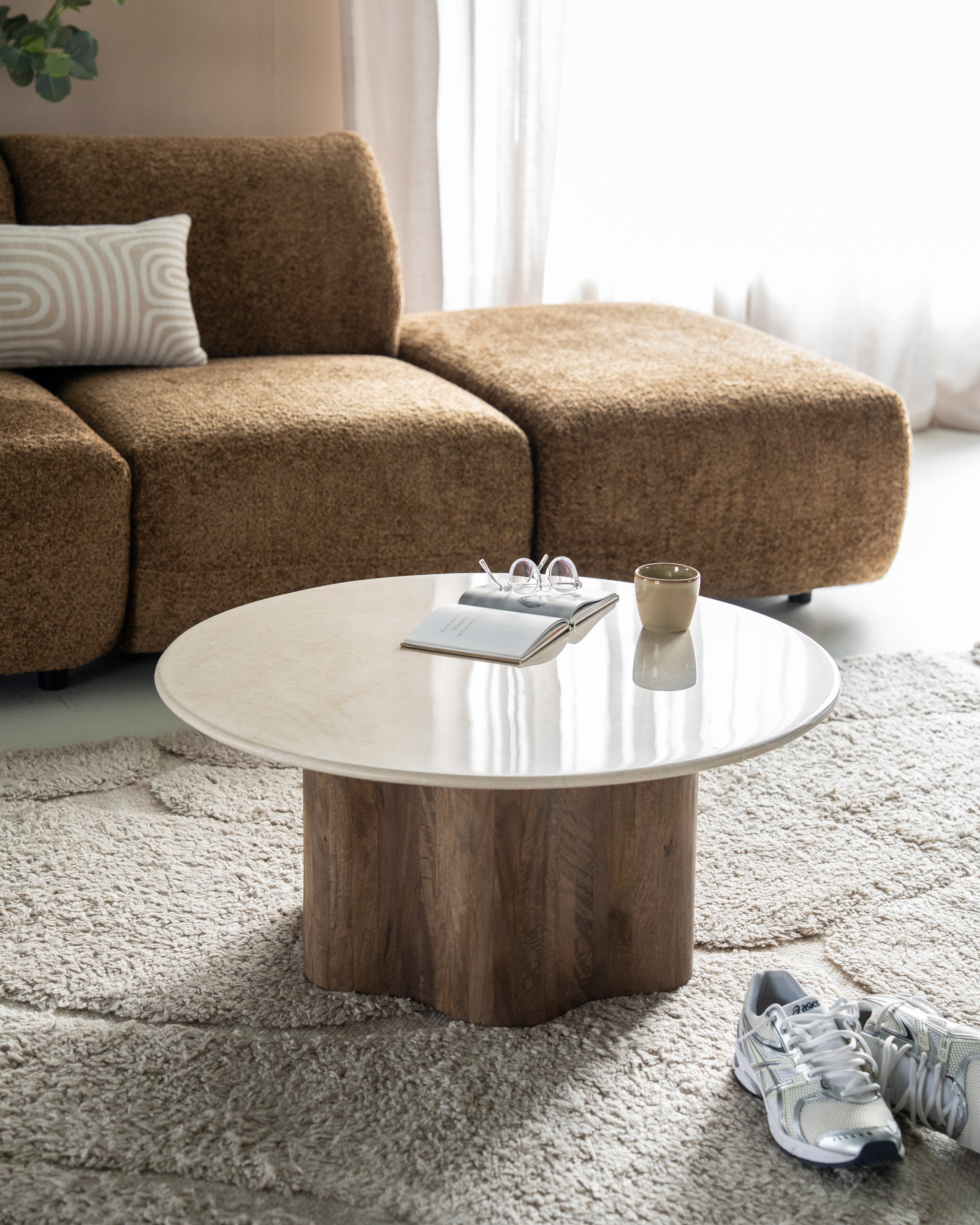 BODHI Coffee Table in Mango Wood
