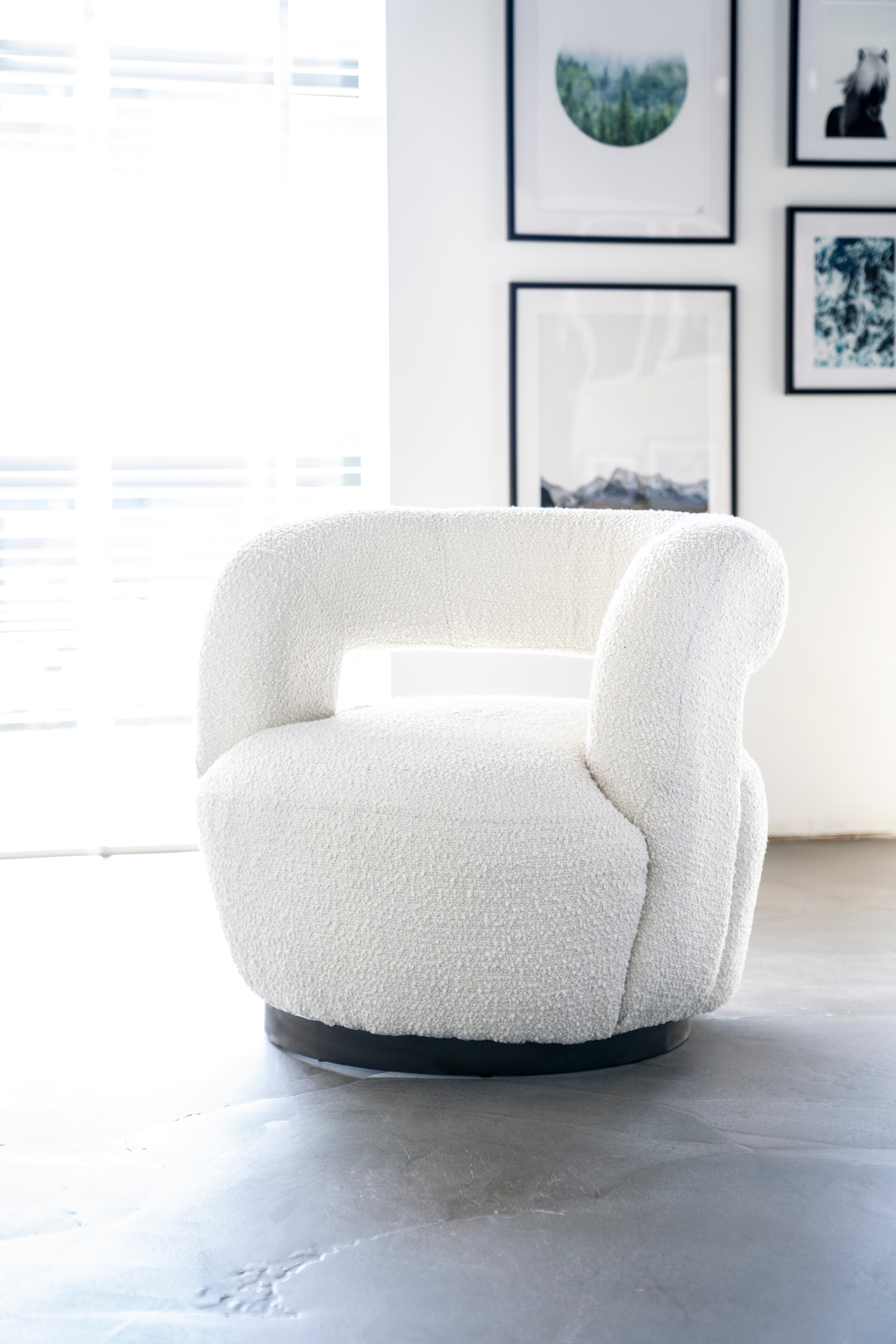 SHARON beige armchair