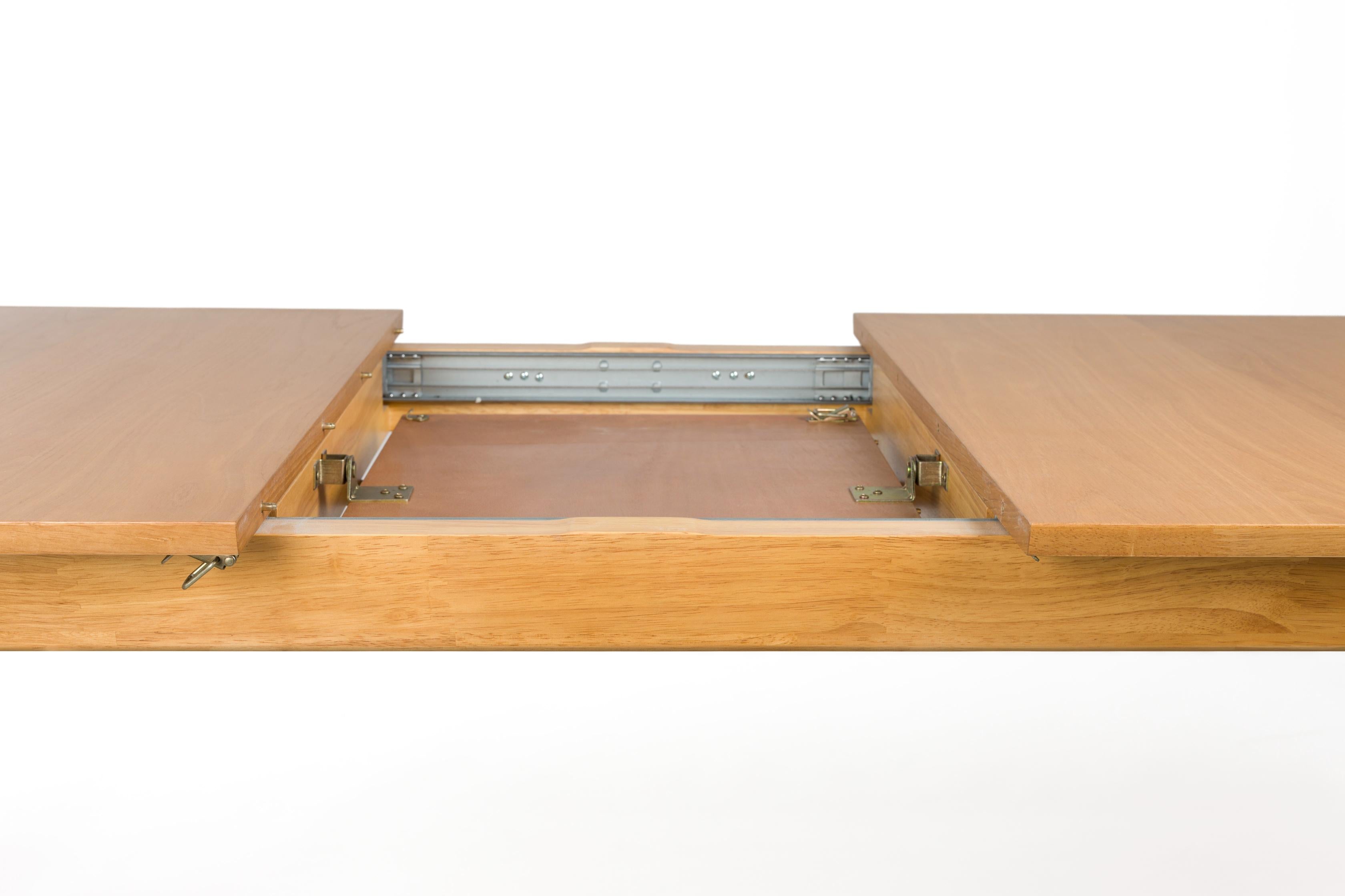 Extendable table ELLEN oak veneer