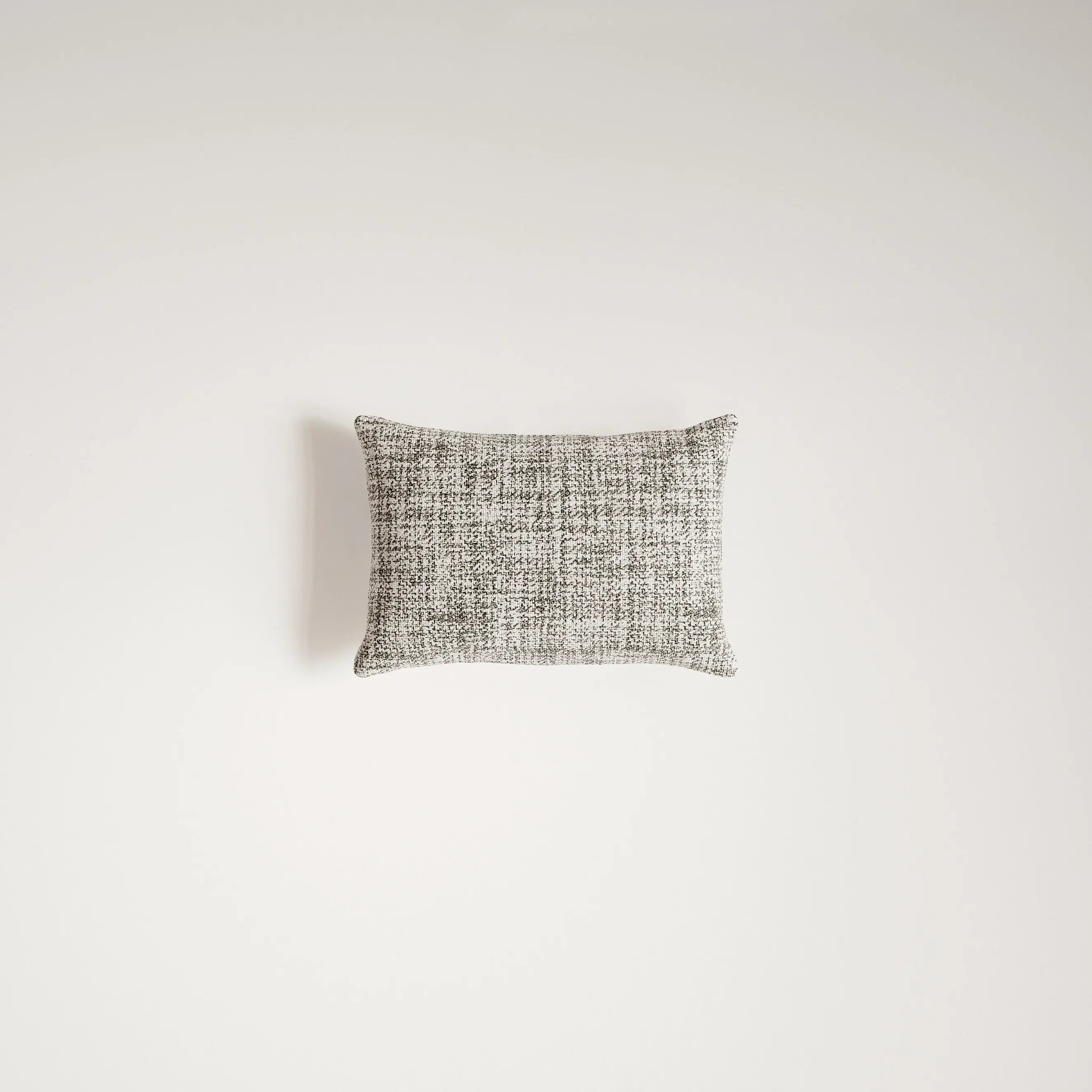 Poduszka DECORATIVE szary – styl nowoczesny