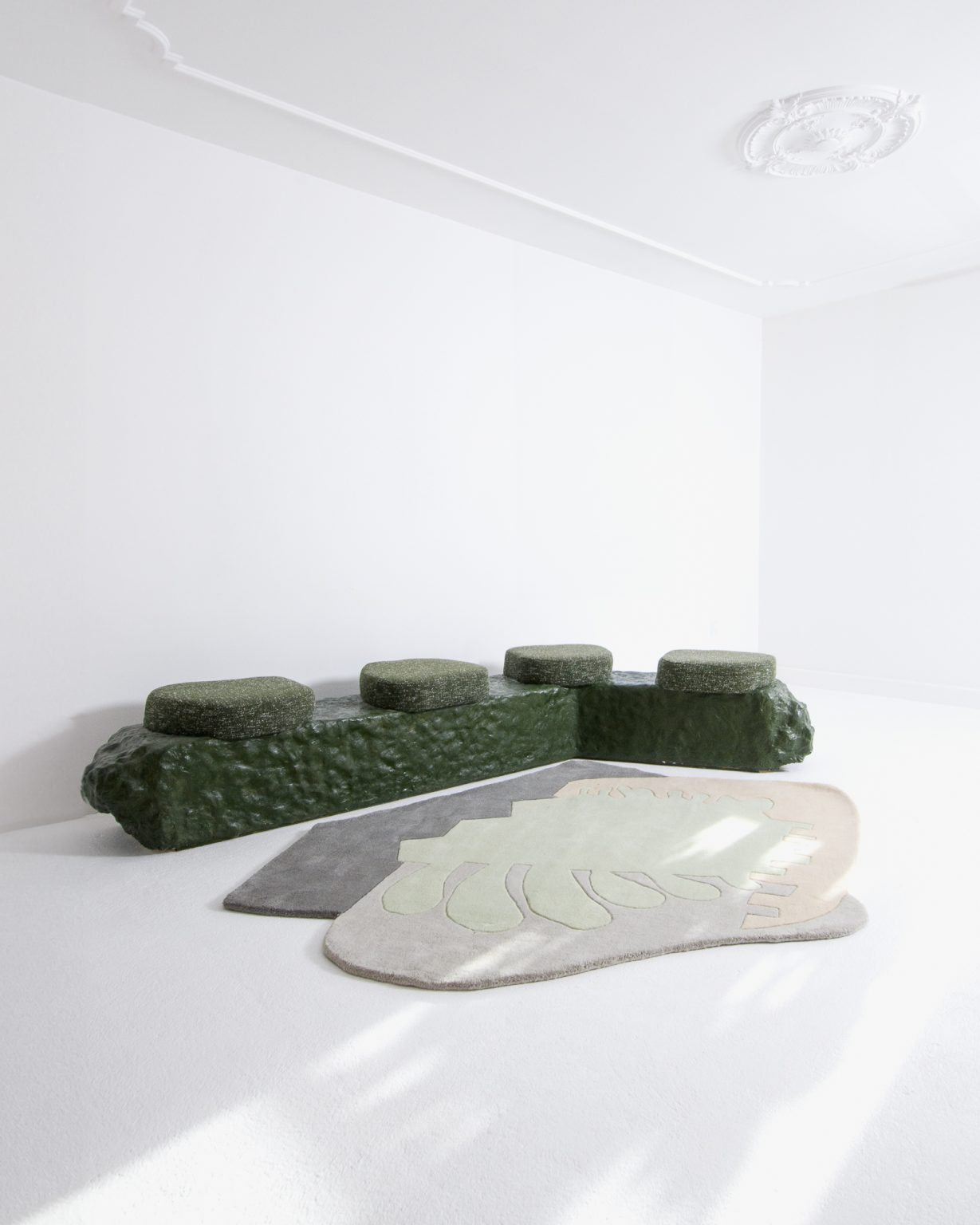 Asymmetrical decorative rug FUSION green with gray