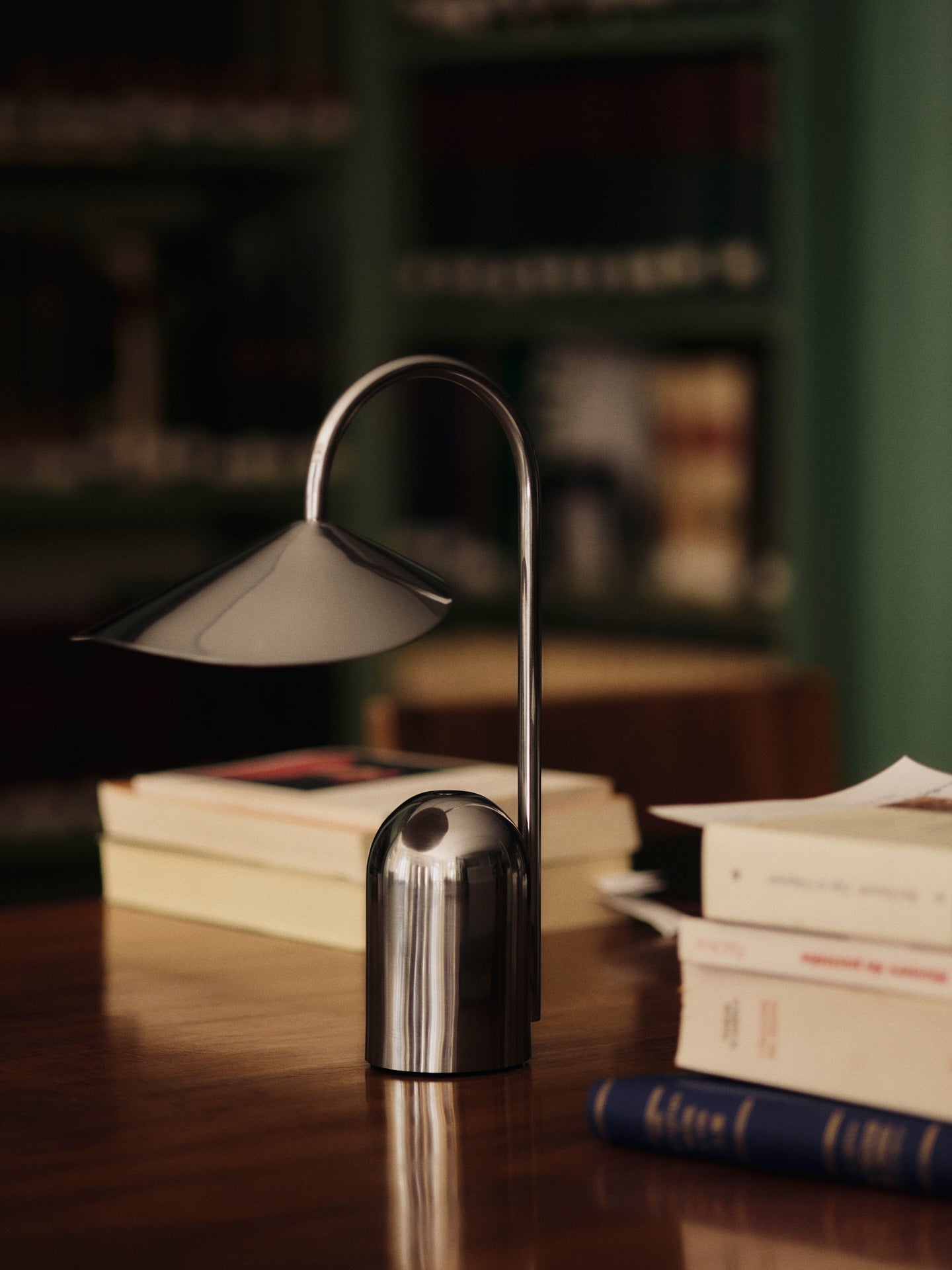 Portable lamp ARUM steel