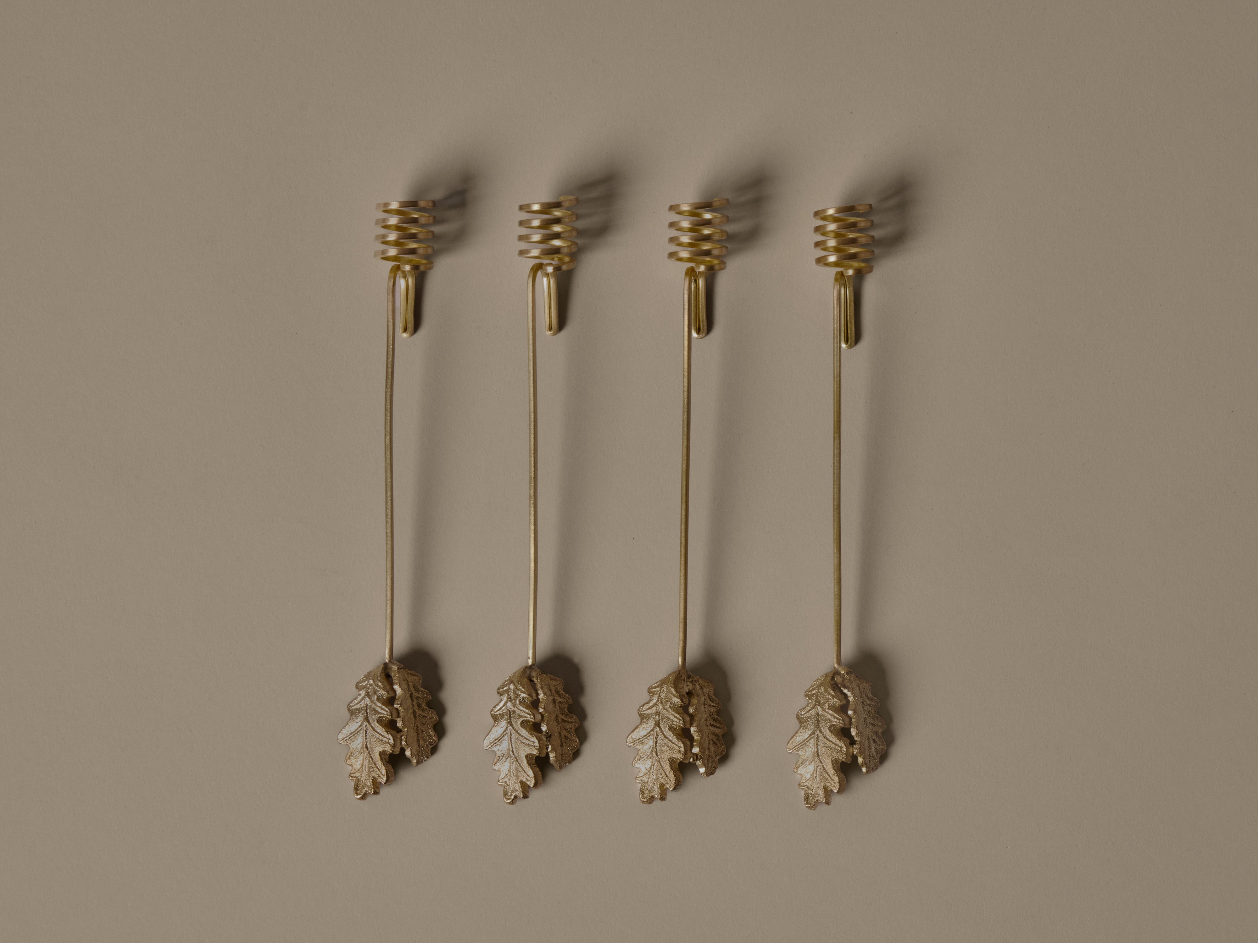 Oak Leaf Christmas Candle Holder Set Brass